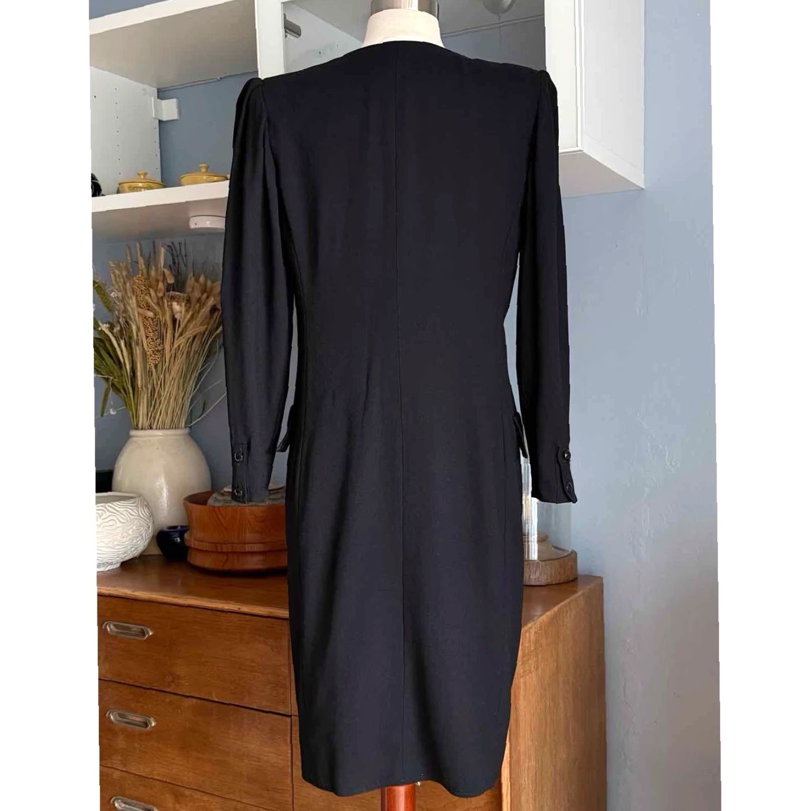 Valentino VINTAGE Valentino Miss V Black Wool Crepe Double Breasted Sheath Dress Sz 10 Size L / US 10 / IT 46 - 4 Thumbnail