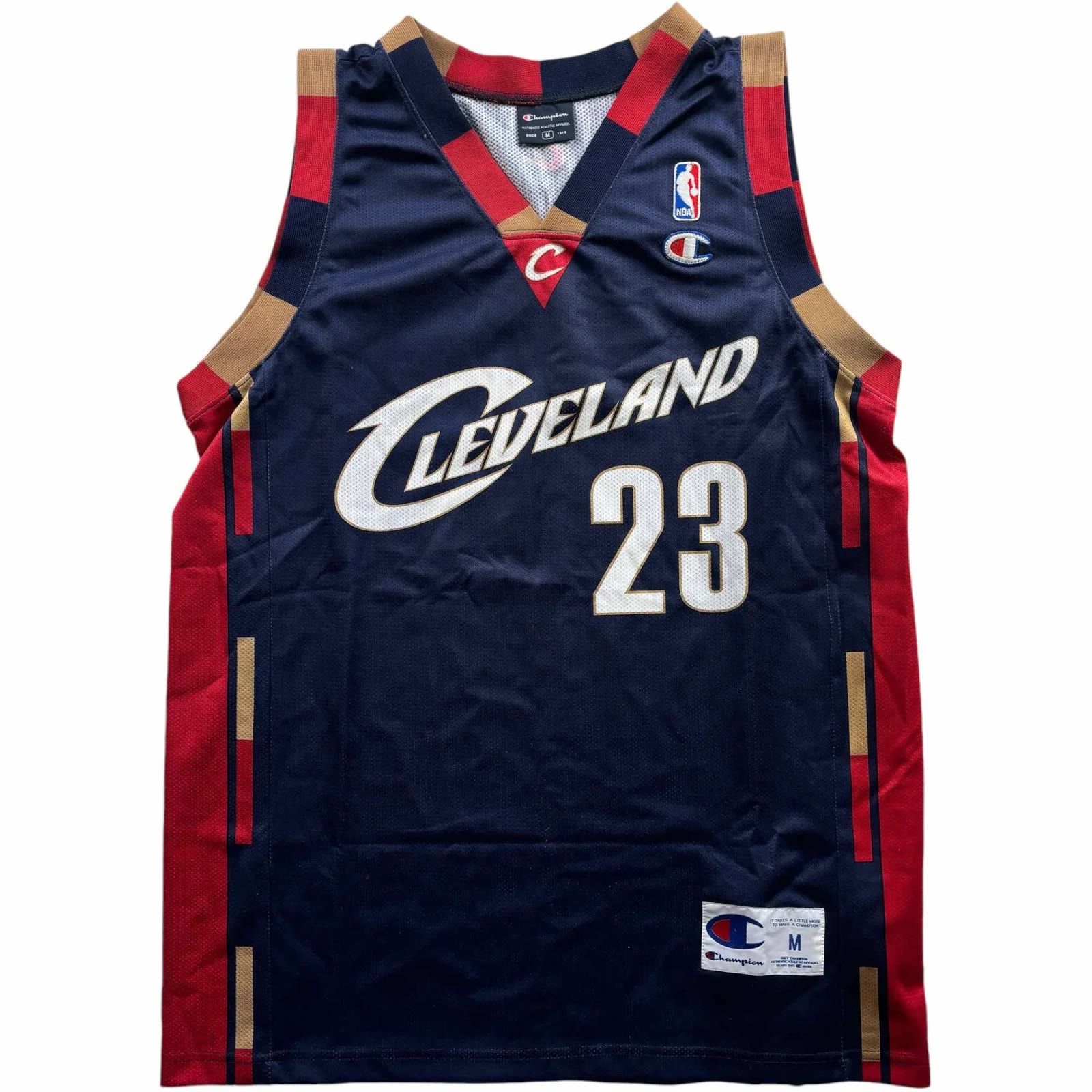 Champion Cleveland Cavaliers LeBron James Champion EU NBA jersey M Size US M / EU 48-50 / 2 - 1 Thumbnail