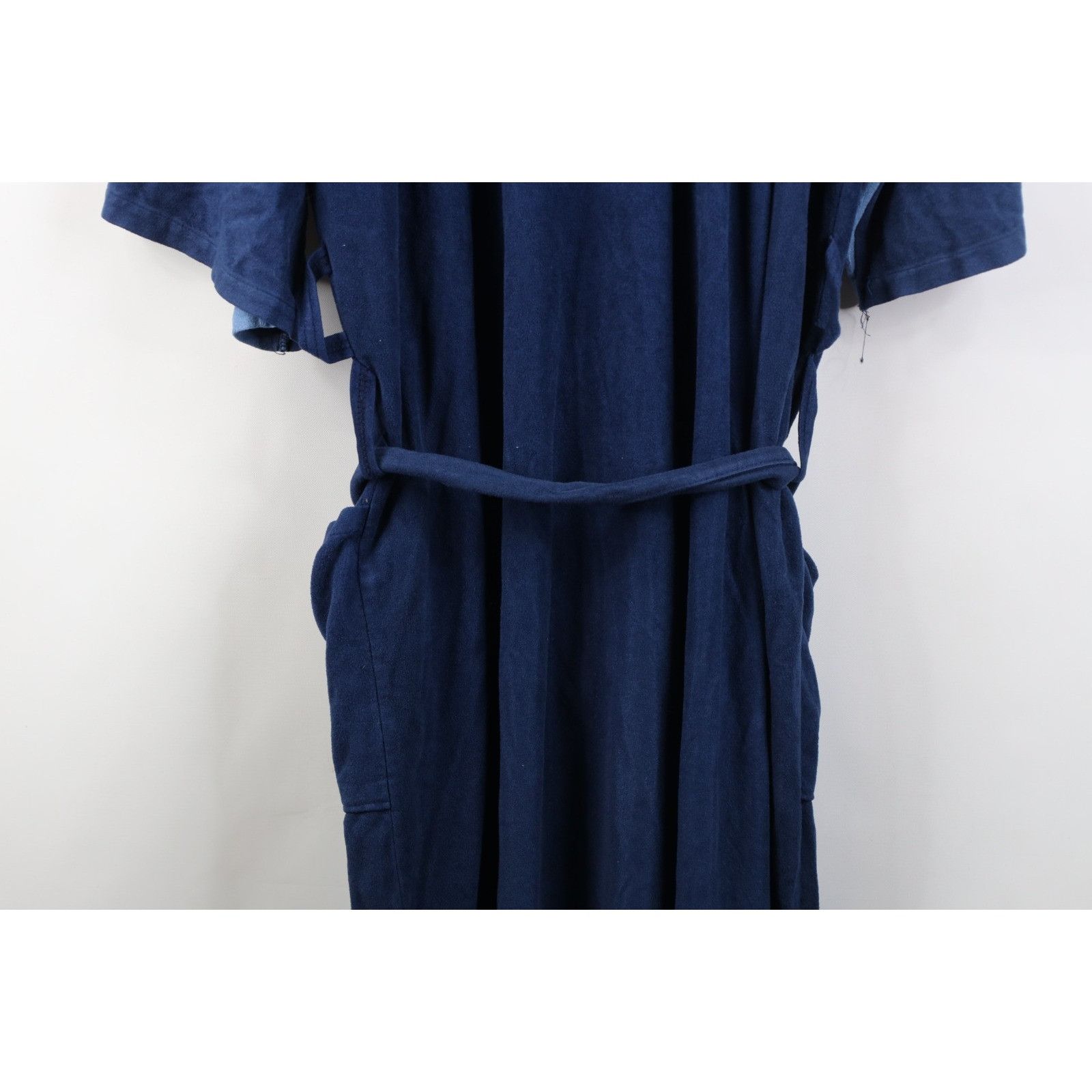 Vintage Vintage 70s Streetwear Striped Velour Belted Bath Robe Size US L / EU 52-54 / 3 - 16 Thumbnail