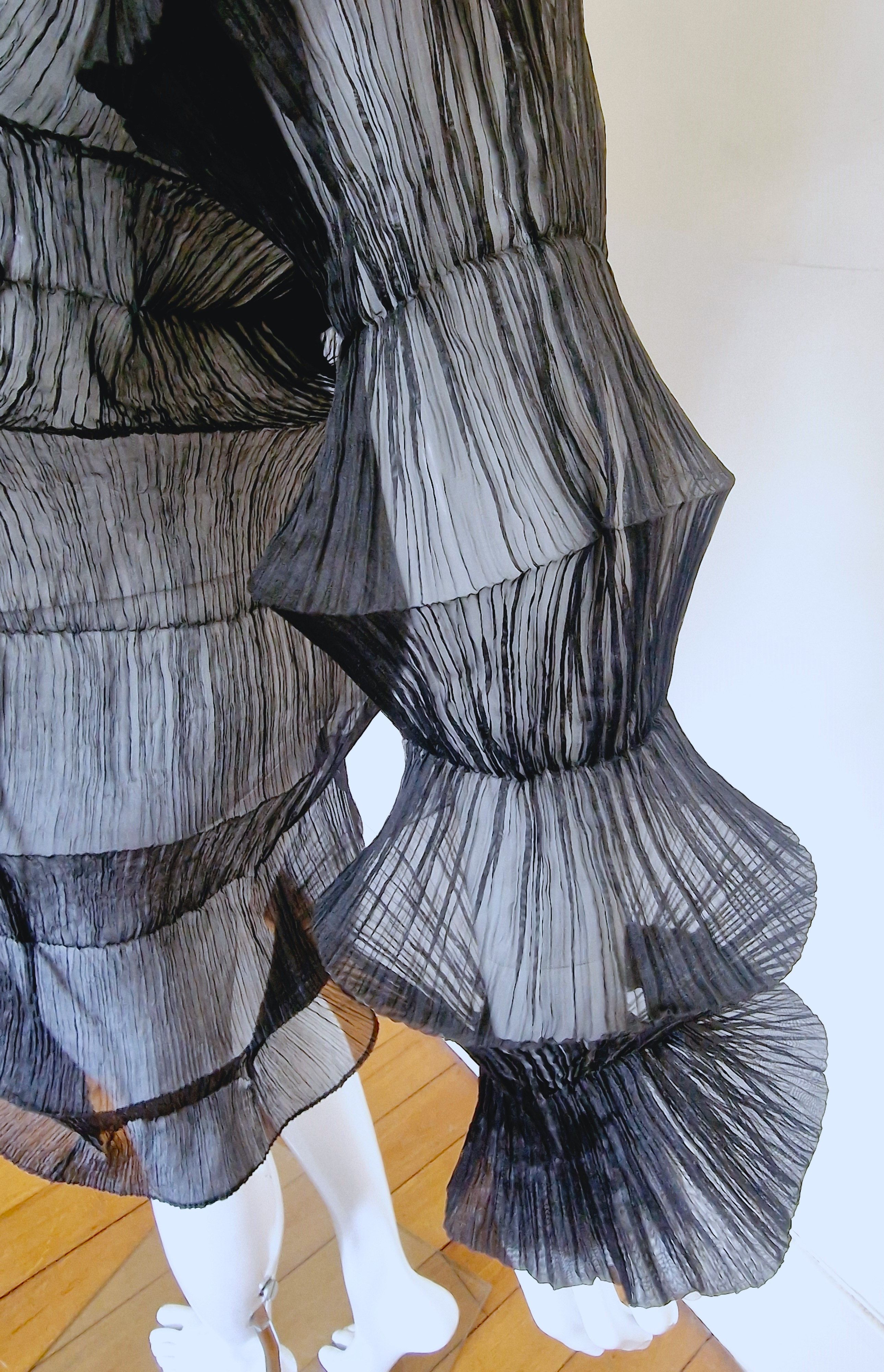 Issey Miyake Issey Miyake 1994 S/S Flying Saucer Pleated Gown Dress Size M / US 6-8 / IT 42-44 - 9 Thumbnail