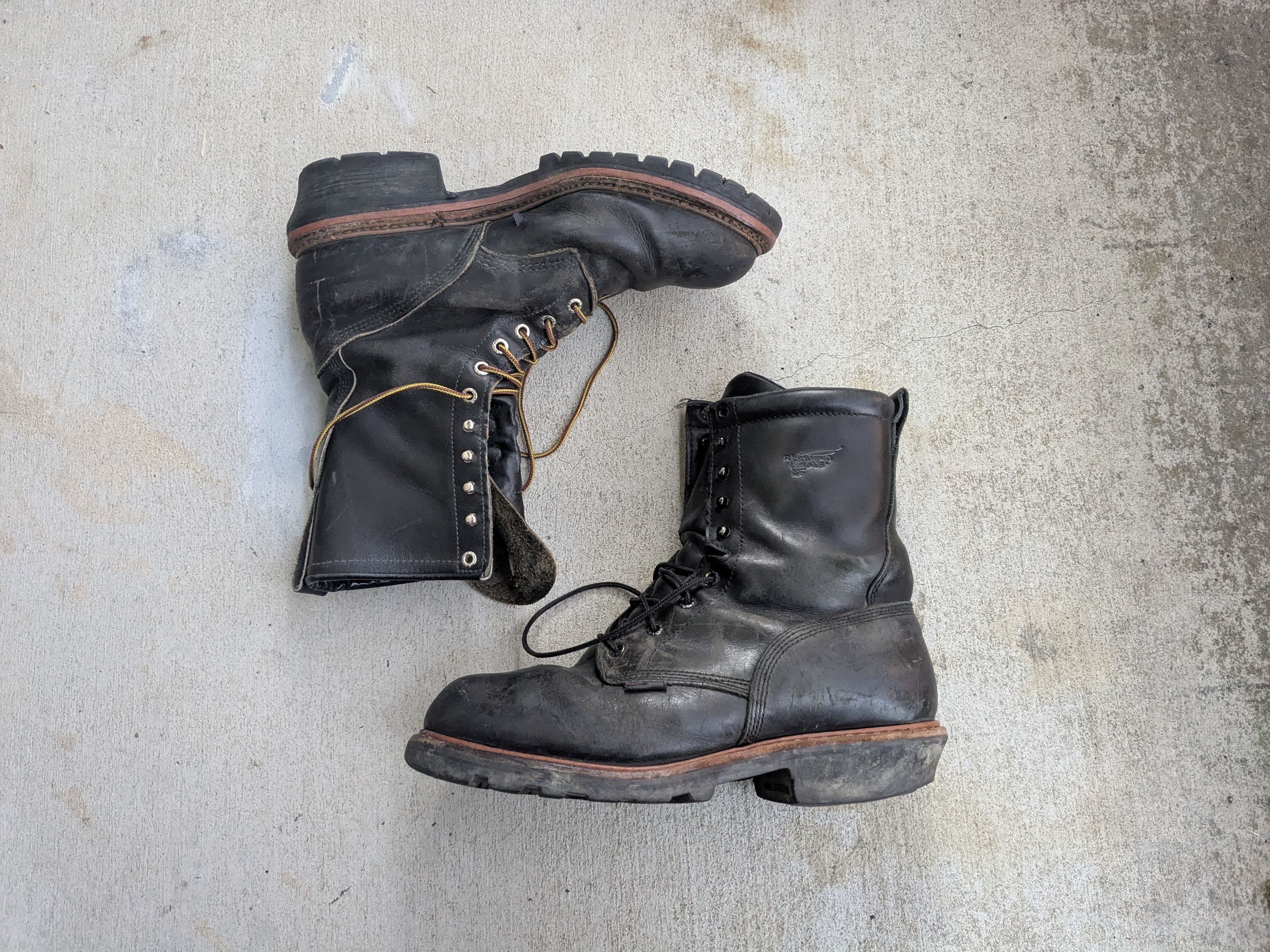 Red Wing Red Wing Boots Black Leather 10.5 Size US 10.5 / EU 43-44 - 1 Thumbnail