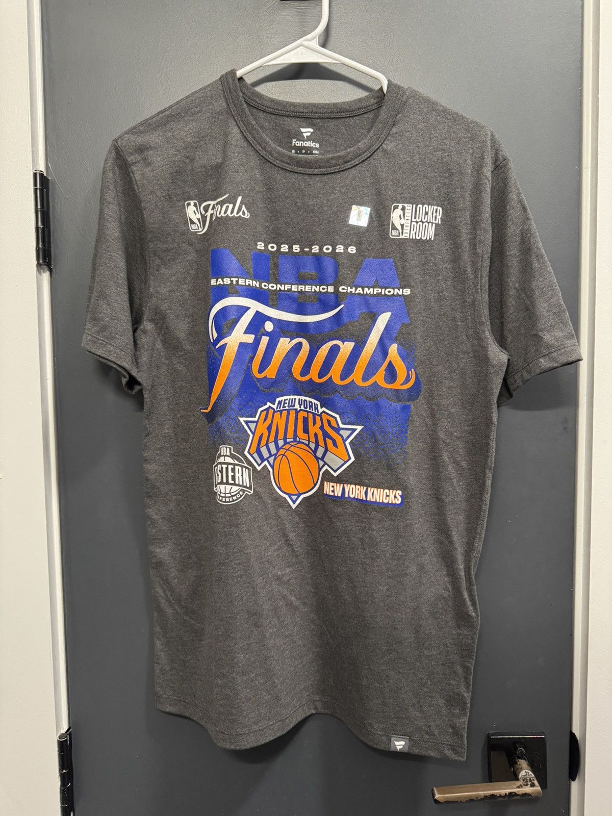 NBA New York Knicks Finals 2026 Fanatics tee Size US S / EU 44-46 / 1 - 1 Thumbnail