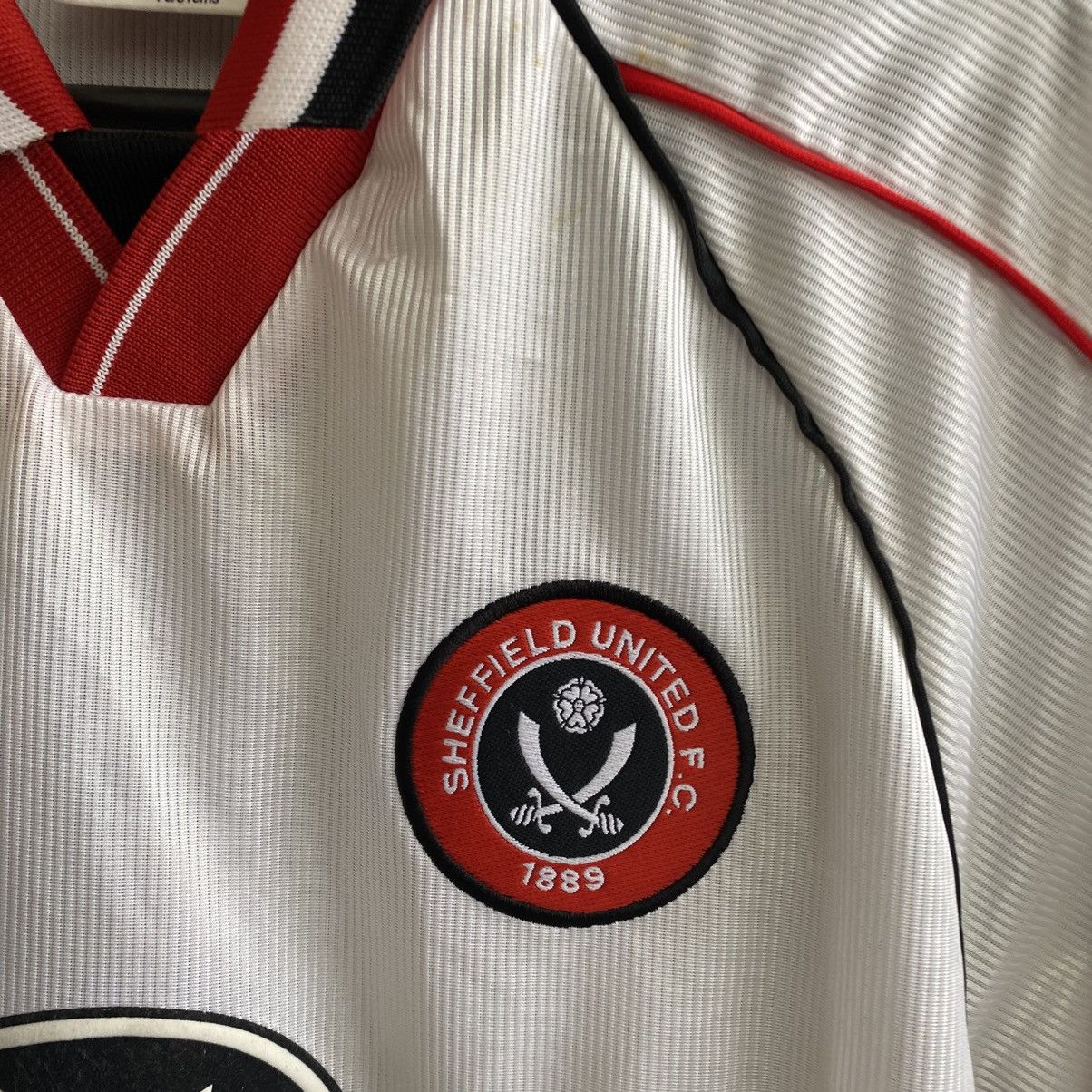 Le Coq Sportif Vintage Le Coq Sportif Sheffield United 90’s Blades jersey Size US S / EU 44-46 / 1 - 3 Thumbnail