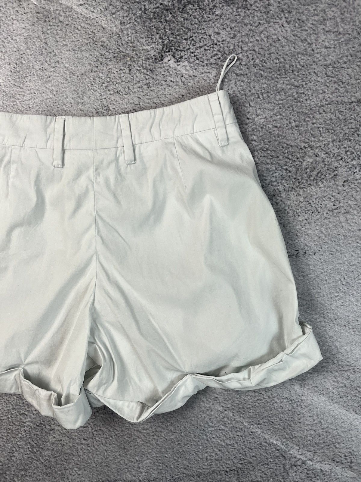 Prada Prada Milano shorts Size 26" / US 2 / IT 38 - 4 Thumbnail