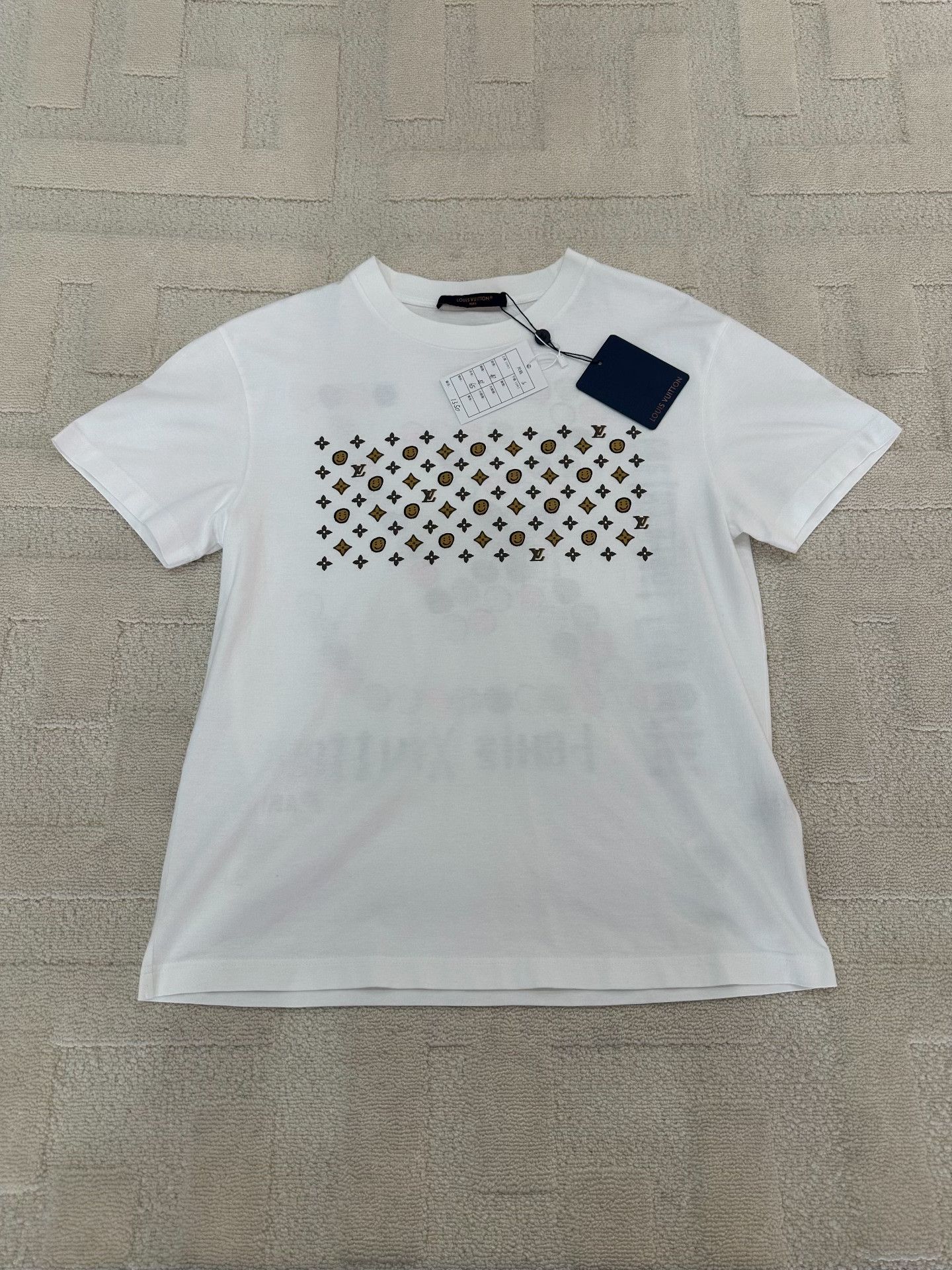 Louis Vuitton Louis Vuitton Collab T-Shirt s Men Size US S / EU 44-46 / 1 - 1 Thumbnail