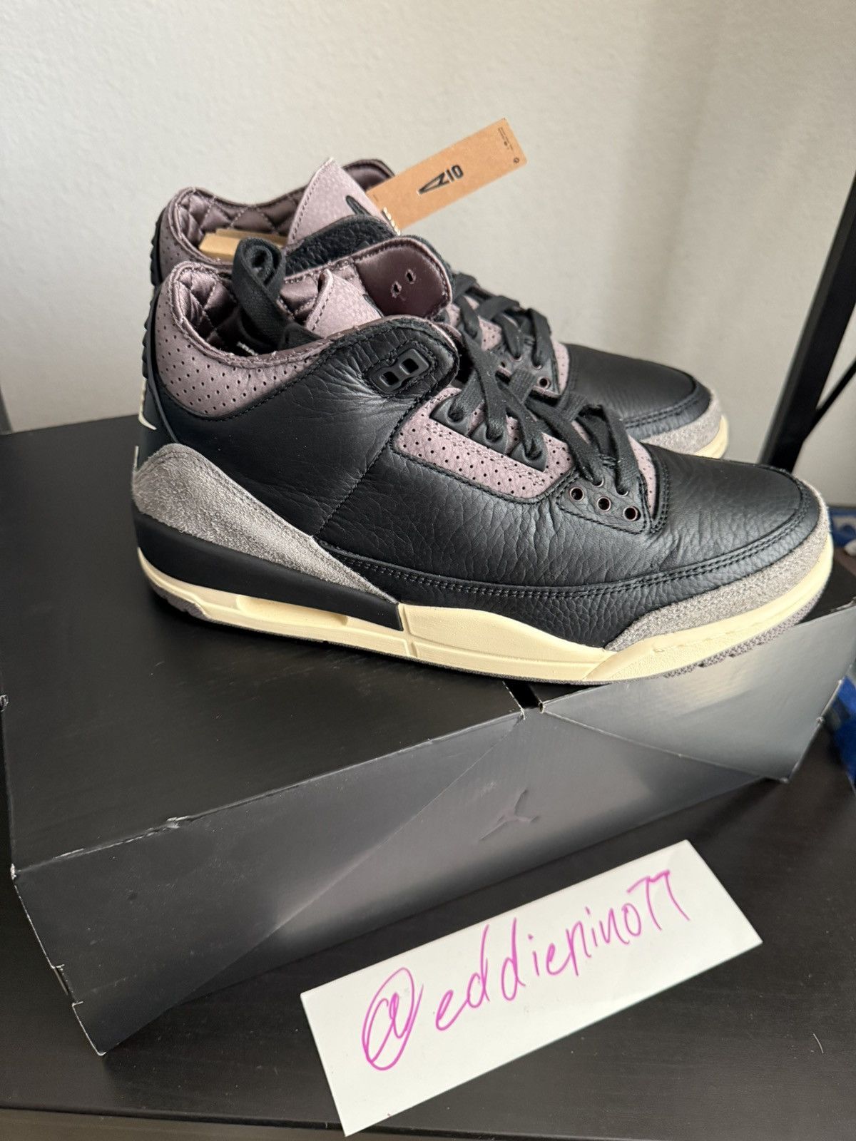 A Ma Maniere × Jordan Brand Air Jordan Retro 3 OG SP “A Ma Maniere” Size US 8.5 / EU 41-42 - 9 Thumbnail