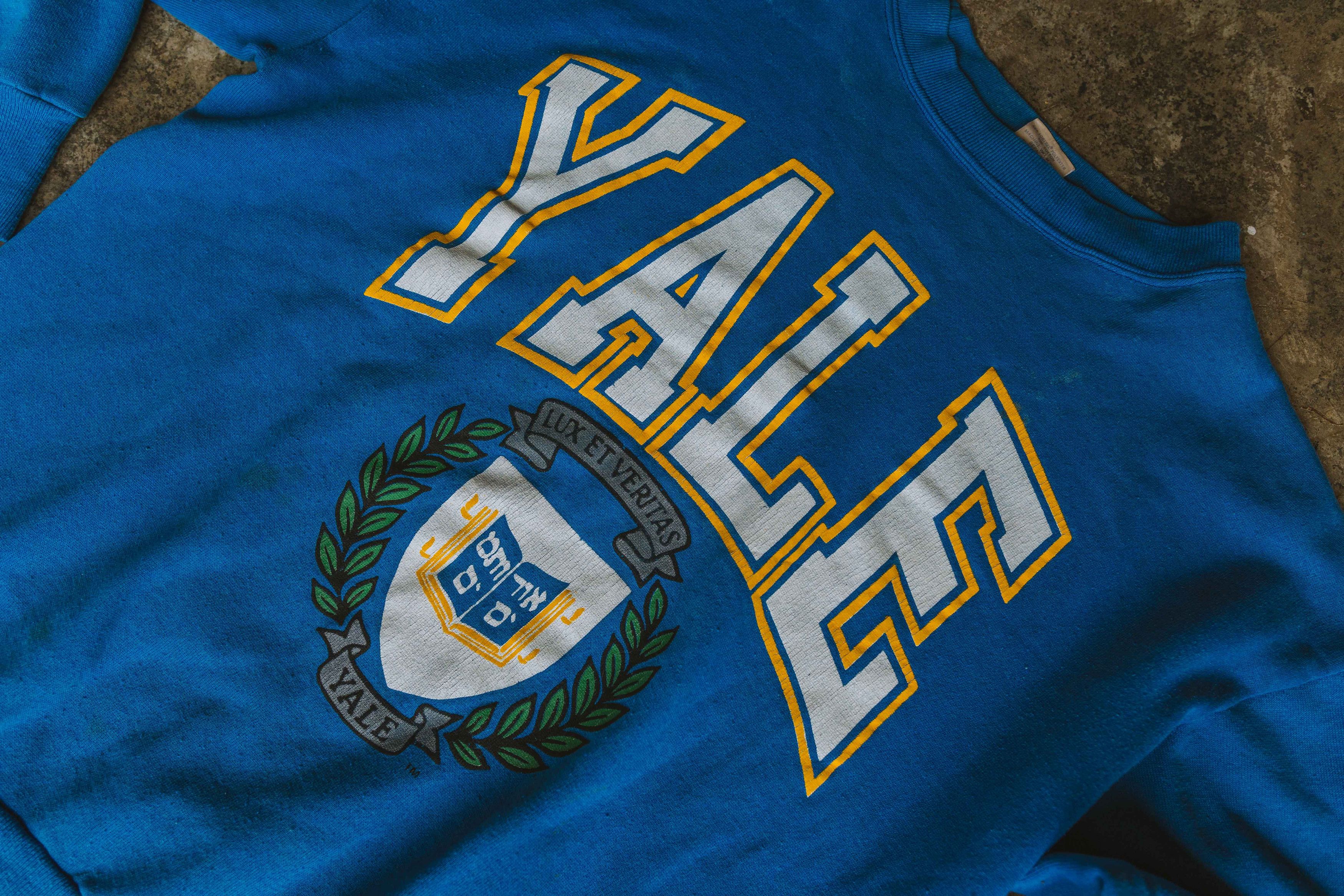 Vintage Vintage Yale Crewneck Size US XL / EU 56 / 4 - 2 Thumbnail