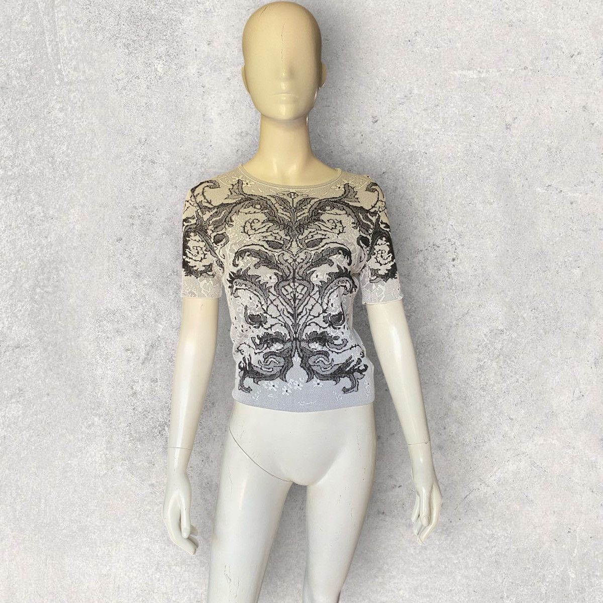 Alexander McQueen Spine Lace Silk/Rayon Blend Knit Blouse Size L / US 10 / IT 46 - 1 Thumbnail