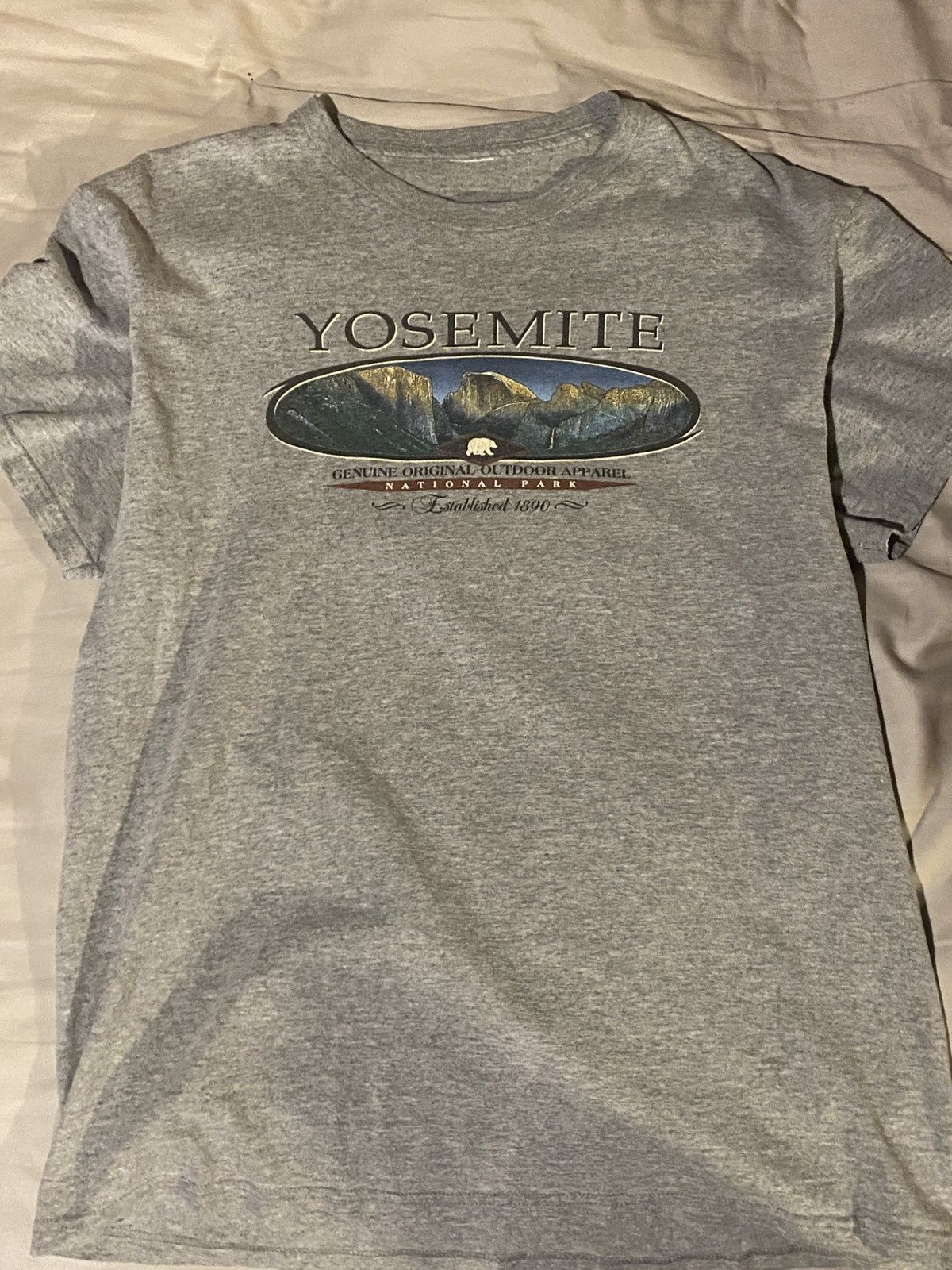 Vintage Vintage Yosemite national park t-shirt L Size US L / EU 52-54 / 3 - 1 Thumbnail