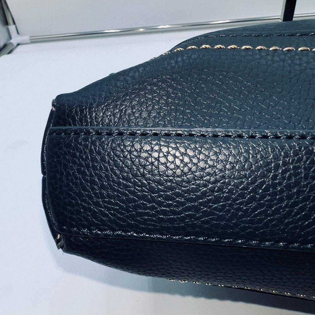 Other The Sak Vintage Navy Blue Soft Leather Crossbody Size ONE SIZE - 8 Thumbnail