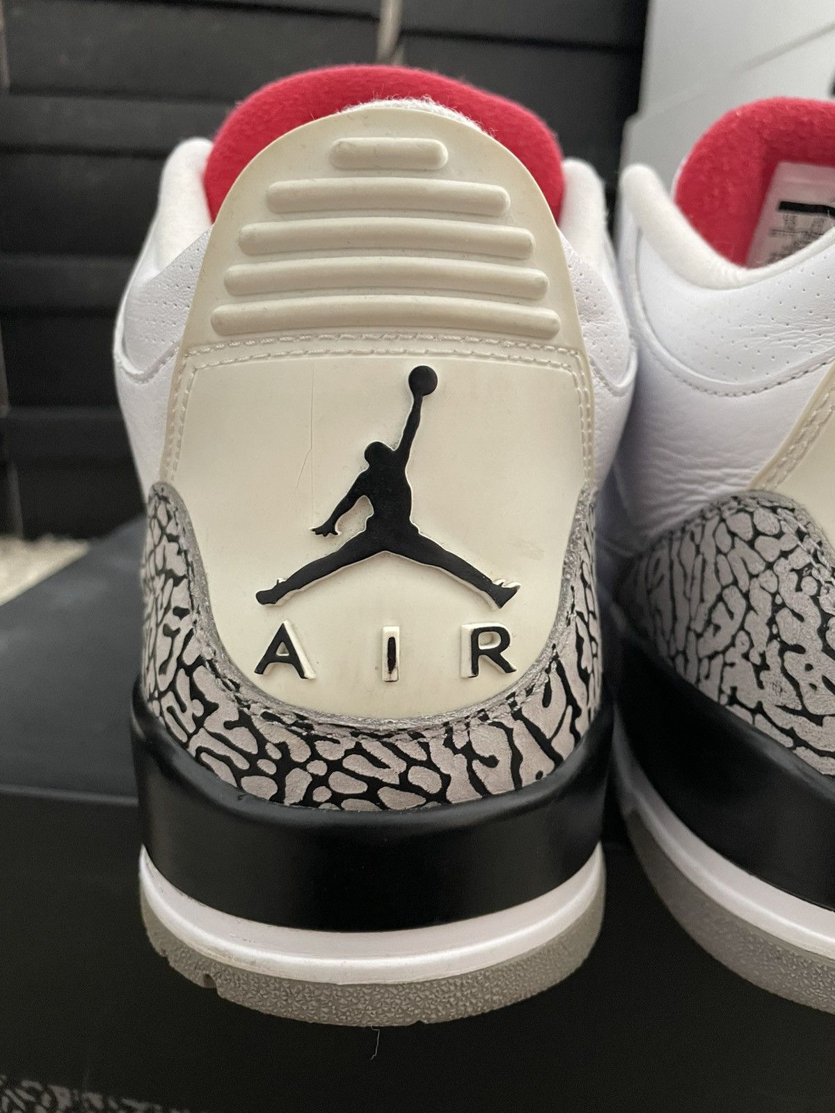 Jordan Brand Jordan 3 White Cement 2011 Size US 12 / EU 45 - 7 Thumbnail