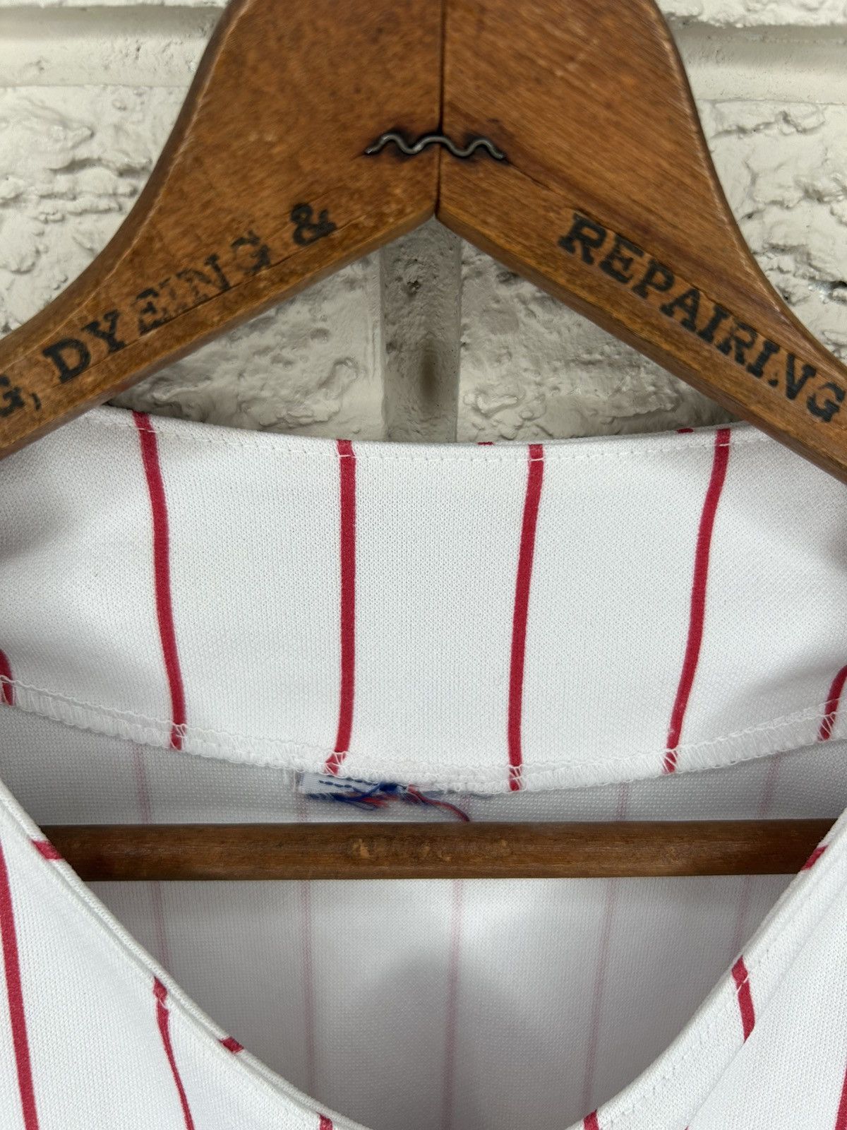 Majestic Vintage Majestic Philadelphia Phillies Pinstripe Jersey Rare Size US XL / EU 56 / 4 - 9 Thumbnail