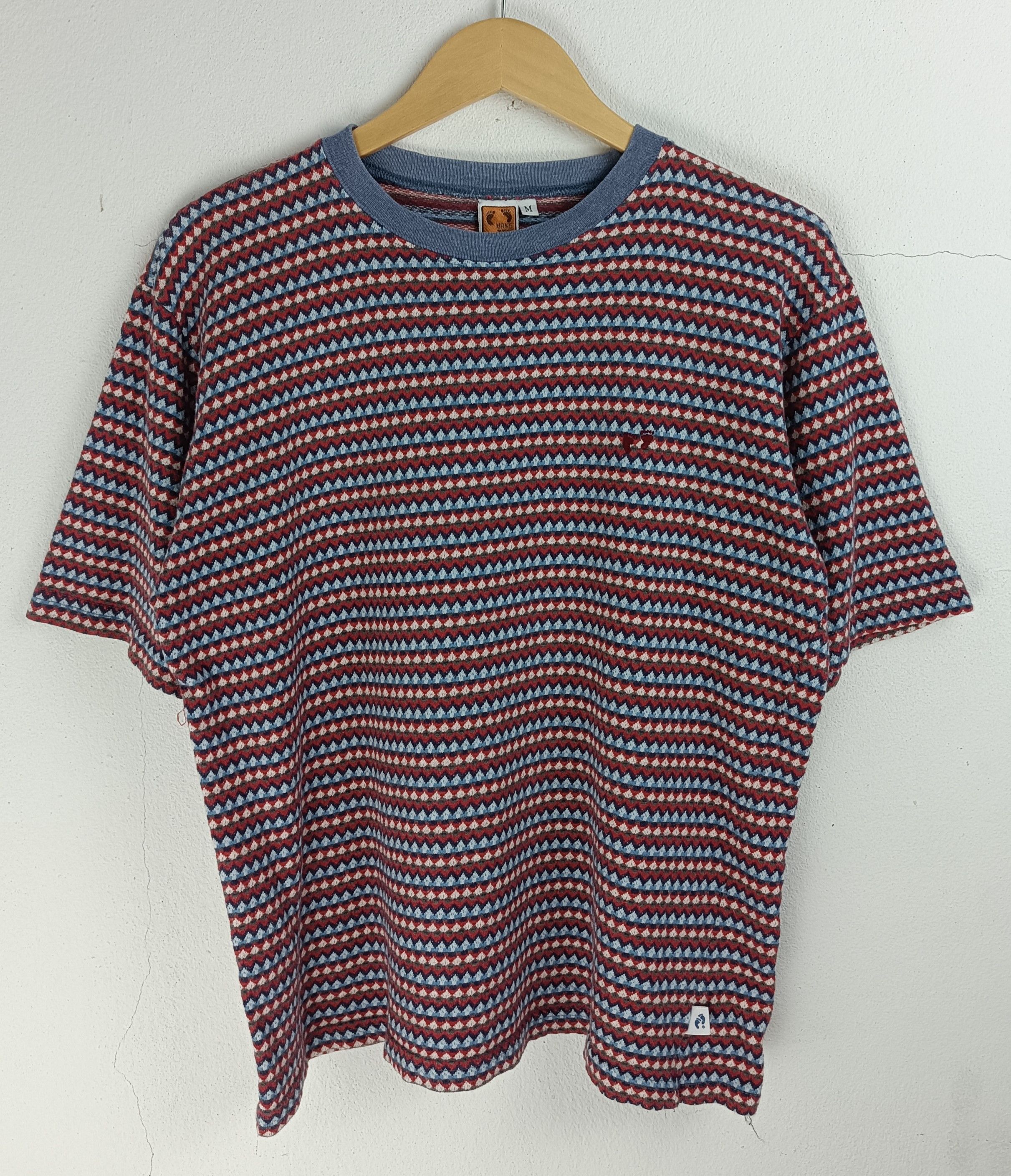 Hang Ten VINTAGE 80'S HANG TEN STRIPED MESH TRIBAL SURF BEACH RARE Ts Size US M / EU 48-50 / 2 - 3 Thumbnail