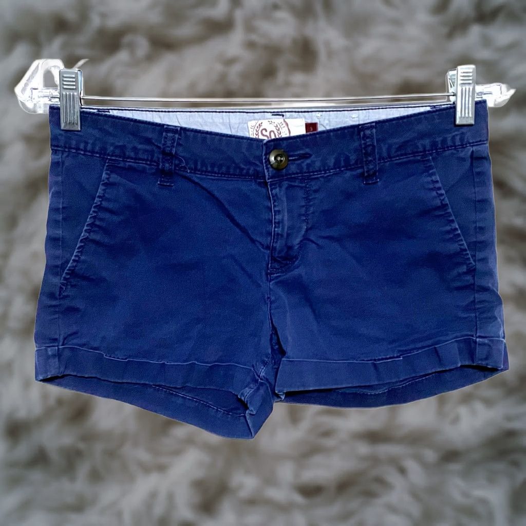 Vintage SO Blue Chino Khaki Cuffed Mini Shorts Juniors 3 Stretch Casual Preppy Y2K Womens Shorts Slim Low Rise 2in Inseam 28 Size 26" / US 2 / IT 38 - 1 Thumbnail