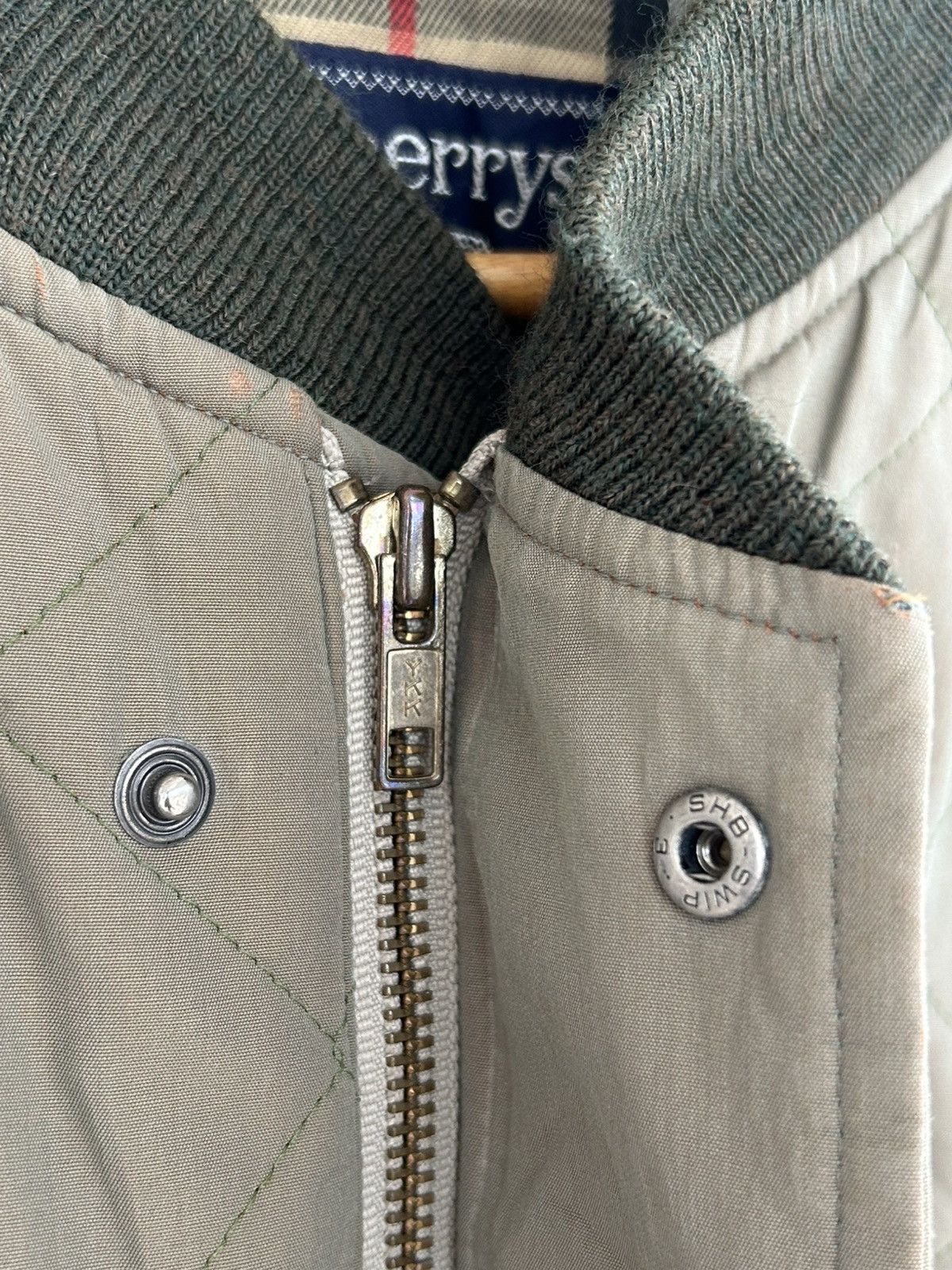 Burberry Bomber Quilted Jacket Olive Size US L / EU 52-54 / 3 - 5 Thumbnail