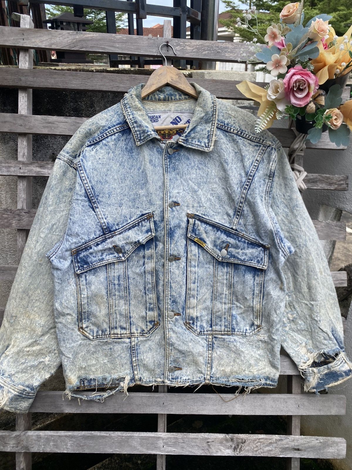 Jordache Vintage Distressed Jordache Denim Jacket Size US L / EU 52-54 / 3 - 1 Thumbnail