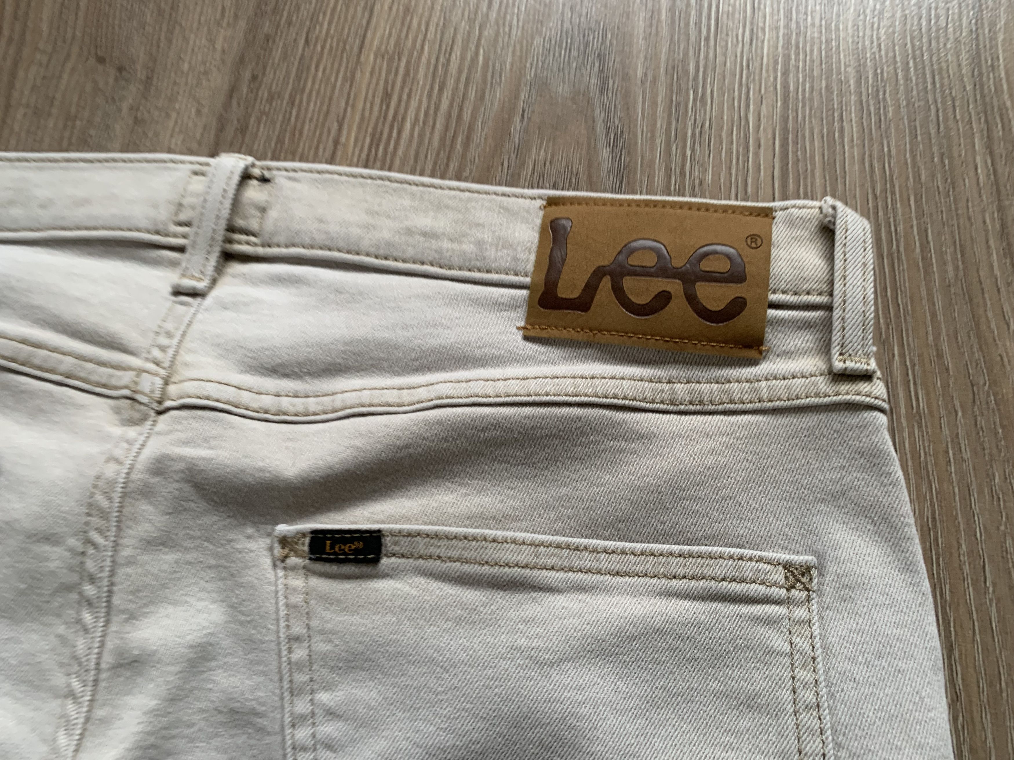 Lee Lee Denim 5 Pocket Short Size US 32 / EU 48 - 7 Thumbnail