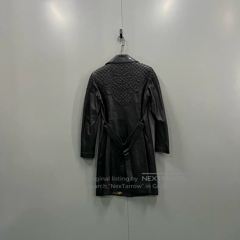 Versace Versace Black embossed pattern leather coat Size L / US 10 / IT 46 - 2 Thumbnail