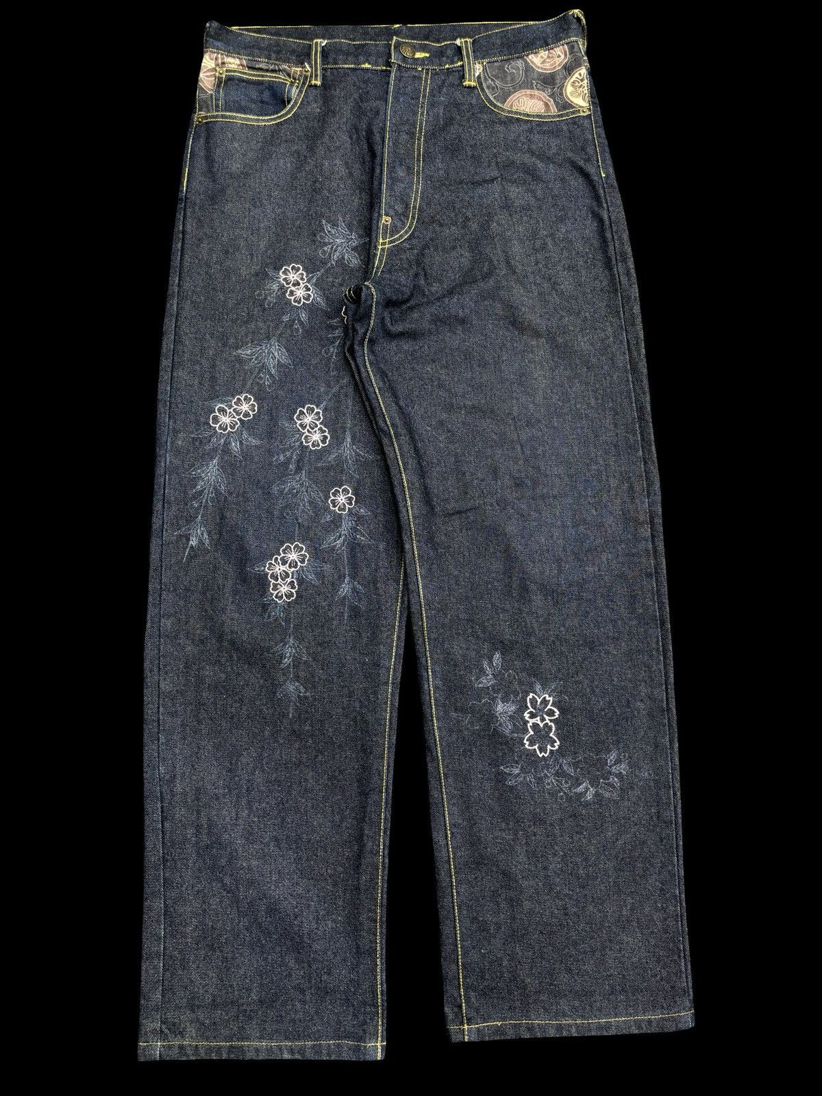 Japanese Brand 💥Baggy Embroidery💥Artisanal Japan Embroidery Denim F527 Size US 34 / EU 50 - 2 Thumbnail