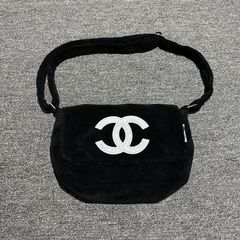 Chanel vip gift sling bag hot sale