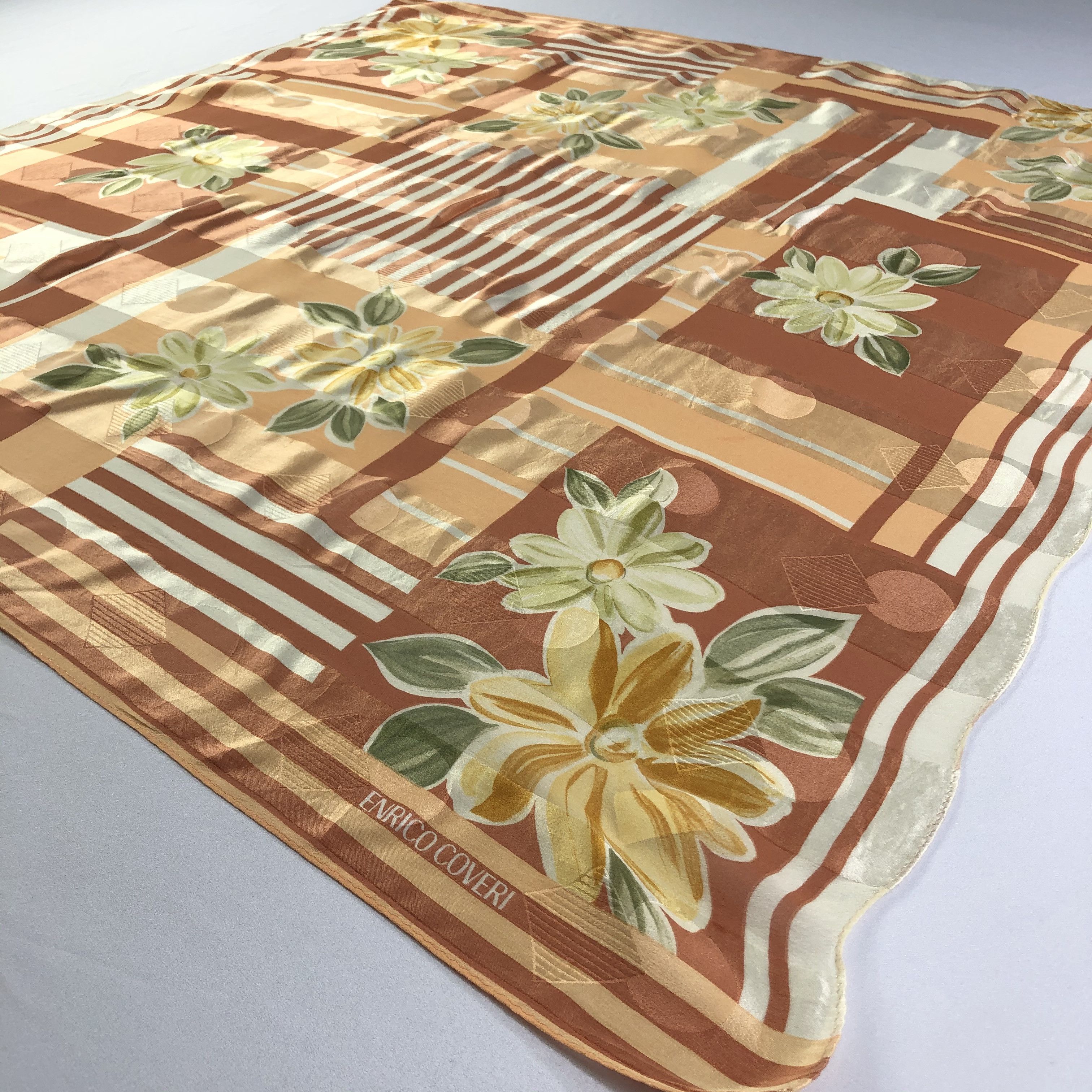 Enrico Coveri × Vintage Vintage Enrico Coveri Silk Scarf Size ONE SIZE - 3 Thumbnail