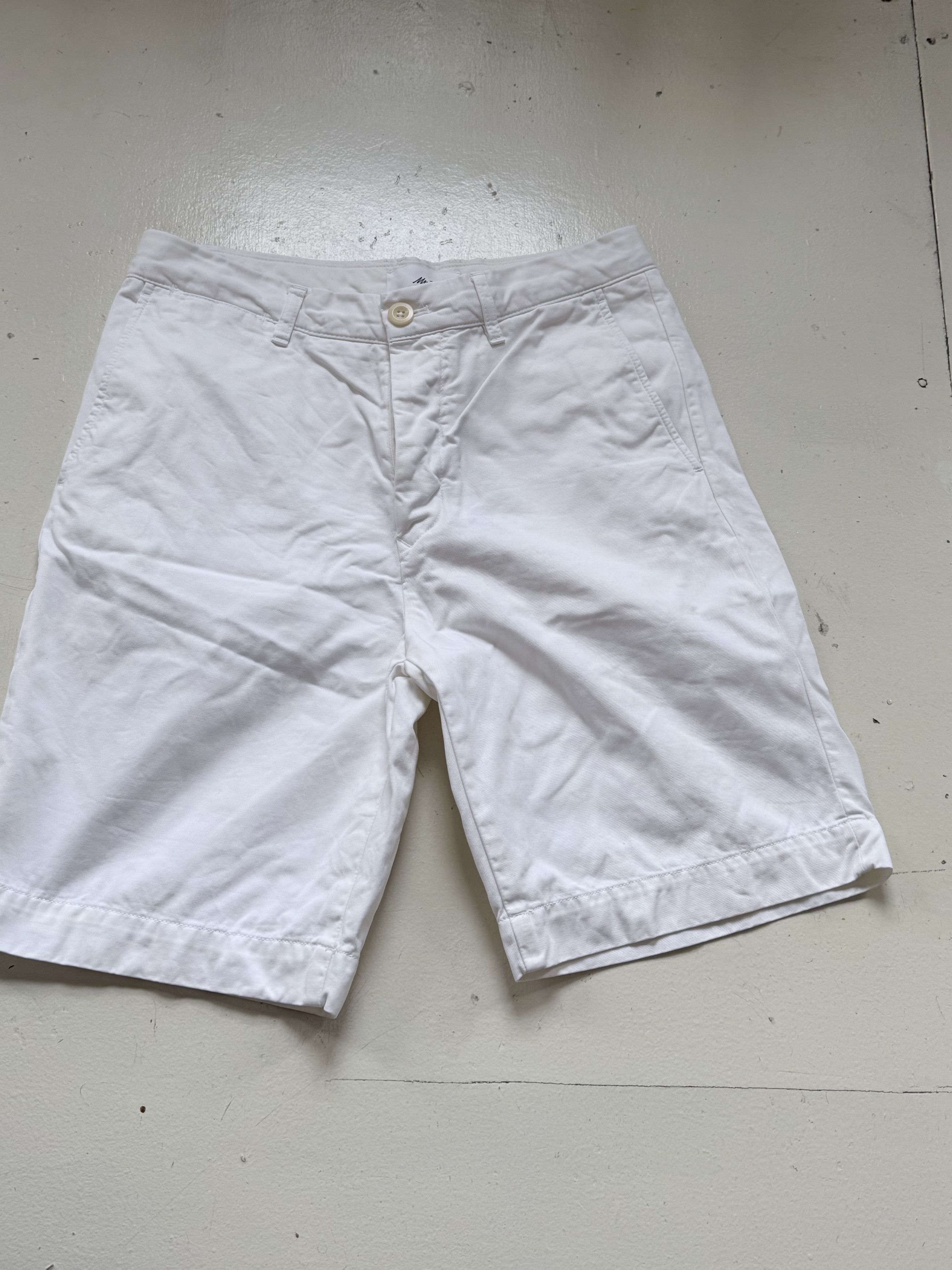 Mr P. White Twill Shorts Size US 28 / EU 44 - 1 Thumbnail