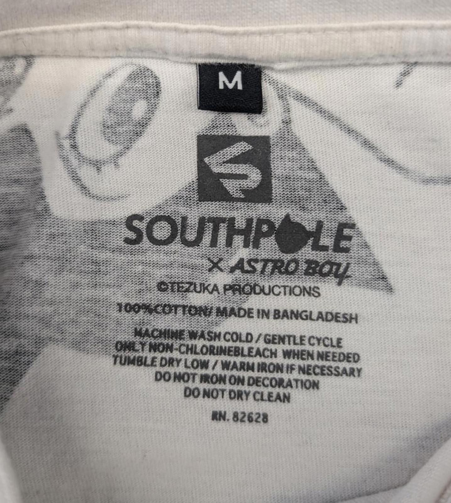 Southpole Early 2000s Y2K Southpole x Astro Boy essential t-shirt Size US M / EU 48-50 / 2 - 4 Thumbnail