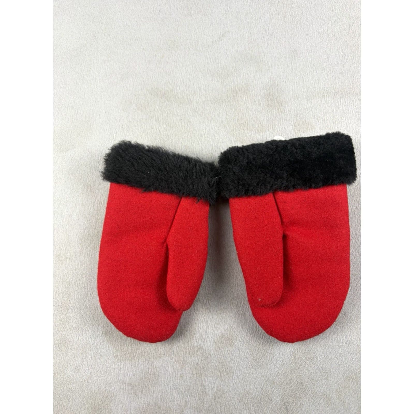 Vintage VINTAGE Woolrich Mittens Gloves Mitten Lined USA Made Red Black Faux Fur Sherpa Lined 80s Women One Size USA Womens Size ONE SIZE - 3 Thumbnail