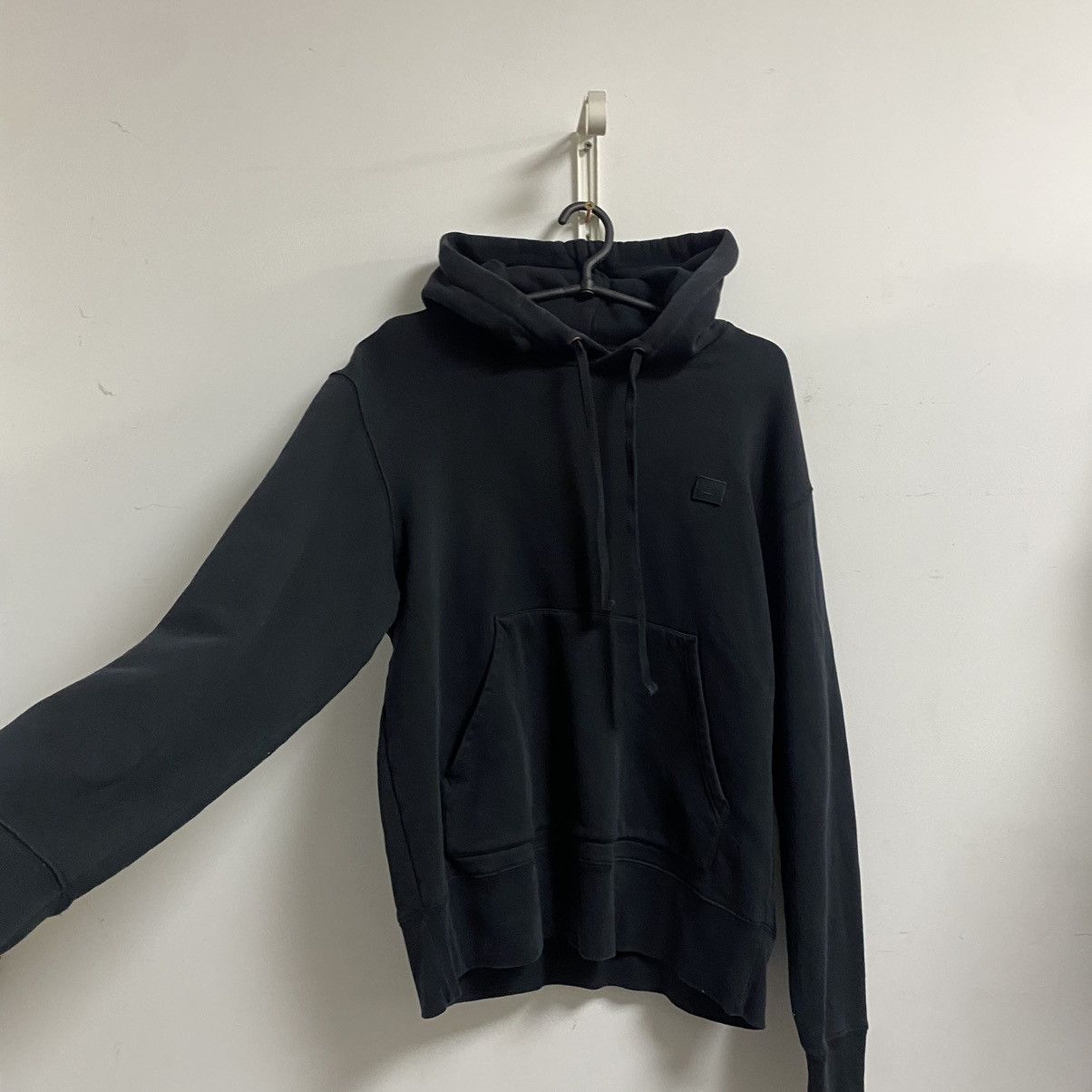 Acne Studios Black Acne Studios Hoodie with Face Logo Size US S / EU 44-46 / 1 - 3 Thumbnail