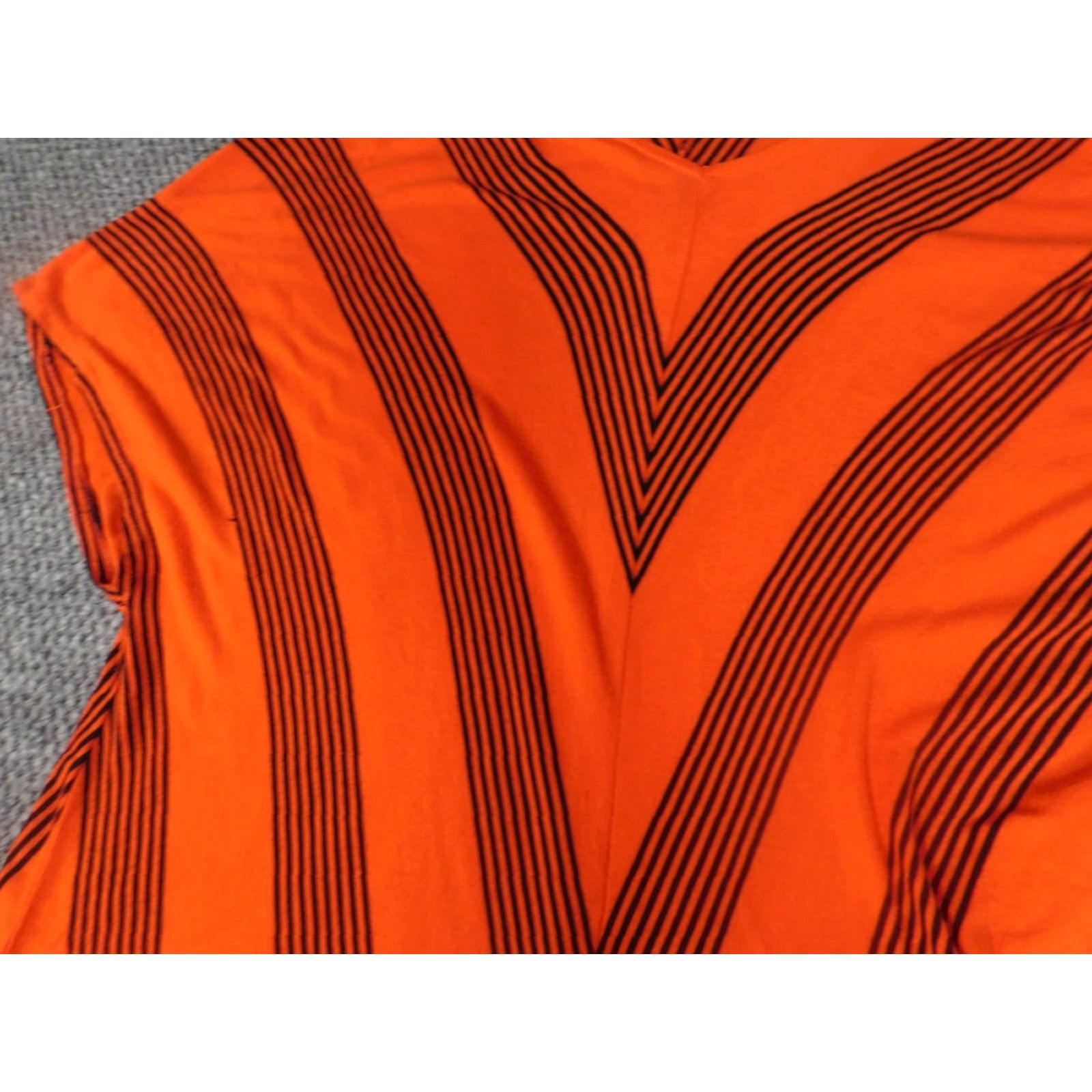 Vintage Dana Buchman Blouse Womens L Orange Crew Neck Short Sleeve Pullover Stretch Basic Casual Rayon Button Designer Regular Fit Size L / US 10 / IT 46 - 5 Thumbnail