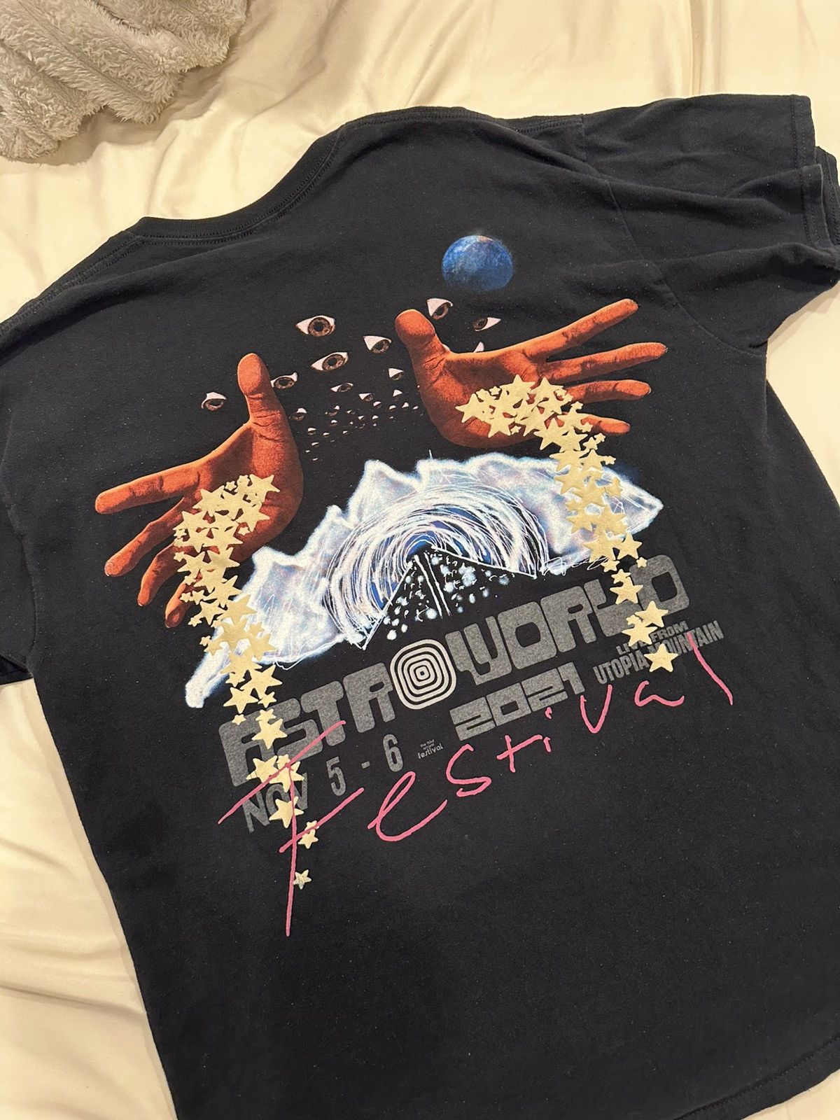Travis Scott “SEE YOU IN UTOPIA” Astroworld 2021 Tee Travis Scott Large Size US L / EU 52-54 / 3 - 2 Thumbnail