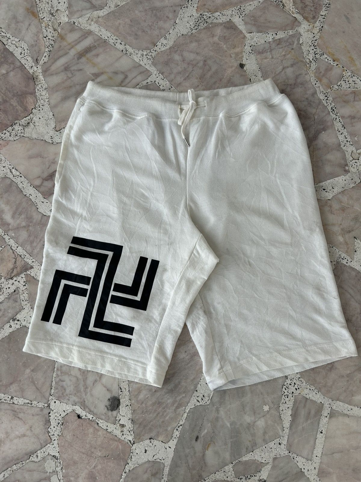 Japanese Brand Tokyo Gang Japan Vintage Shorts White Size US 30 / EU 46 - 2 Thumbnail