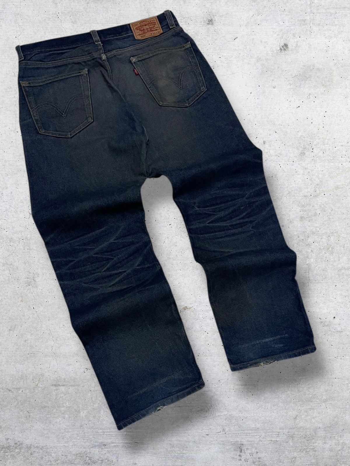 Levi's Vintage Clothing VINTAGE LEVIS 505 DESIGNER REGULAR FIT INDIGO WASHED DENIM Size US 35 - 9 Thumbnail