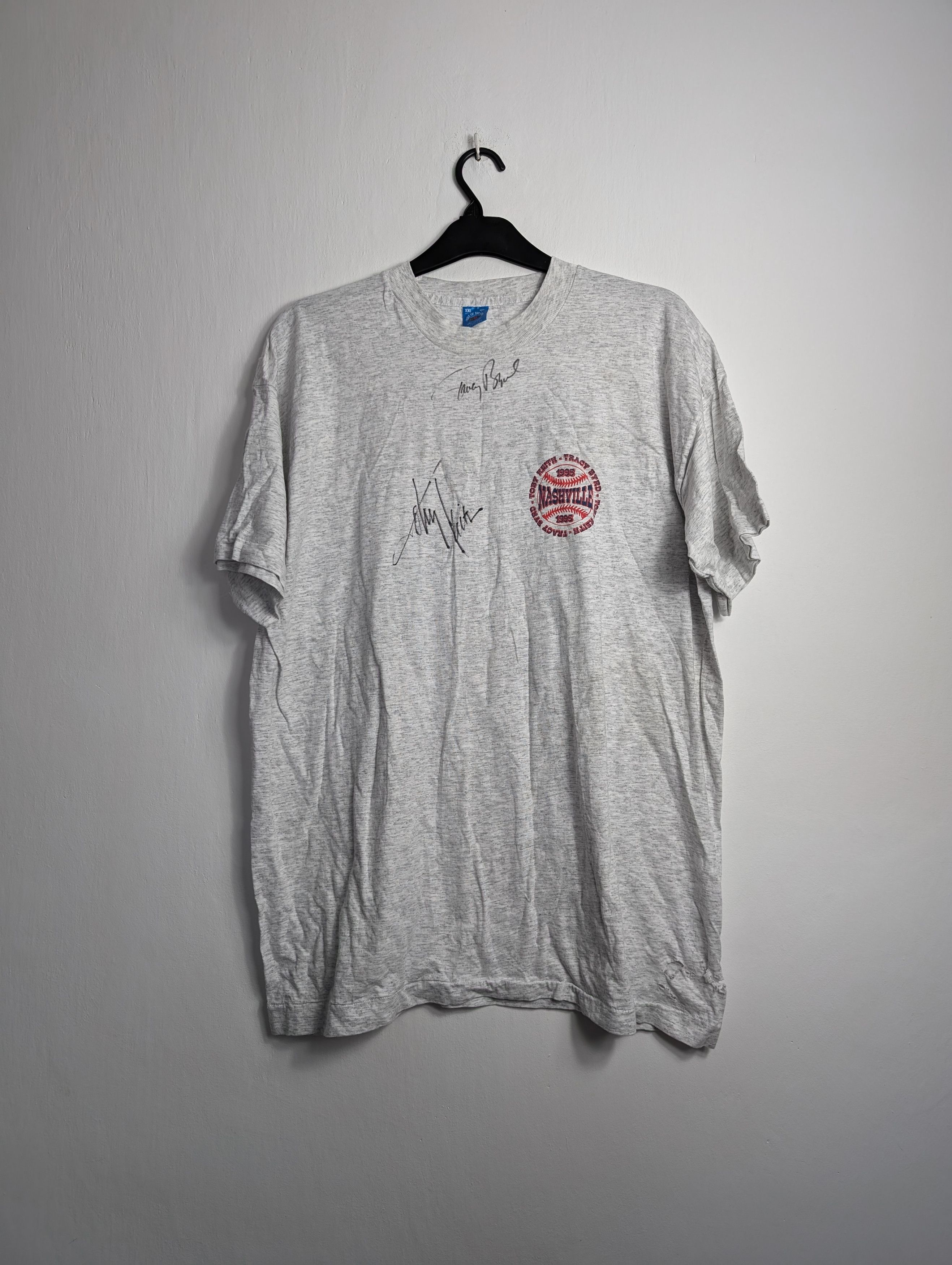 Vintage Vintage 90s Softball Nashville 1995 Graphic T-Shirt Size US XXL / EU 58 / 5 - 3 Thumbnail
