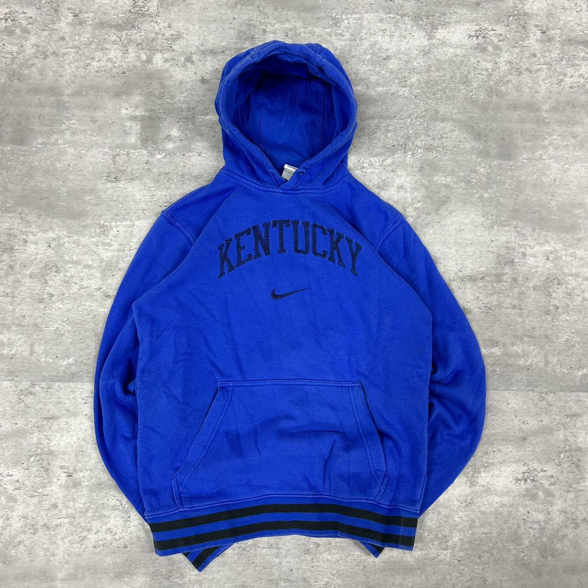 Nike Nike center swoosh Kentucky sweatshirt sz small Size US S / EU 44-46 / 1 - 1 Thumbnail