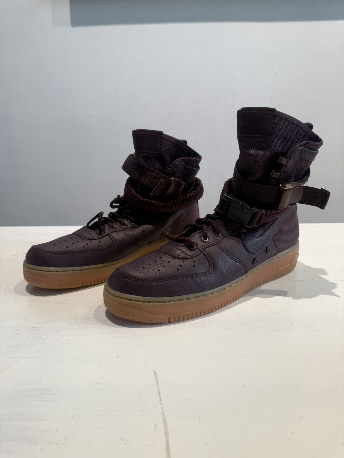 Nike Nike SF Air Force 1 Deep Burgundy High Size US 10.5 / EU 43-44 - 1 Thumbnail