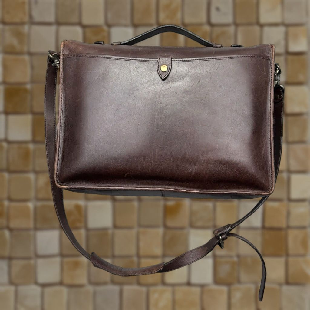 Eddie Bauer Eddie Bauer Genuine Leather Shell Mahogany Briefcase Bag 023-3299 Messenger Bag Mens Briefcase Leather Bag Size ONE SIZE - 1 Thumbnail