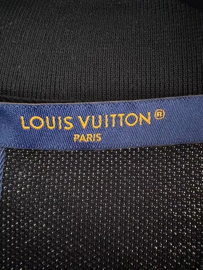 Louis Vuitton Louis Vuitton Neon monogram embroidered logo polo shirt 250 Size US XL / EU 56 / 4 - 5 Thumbnail