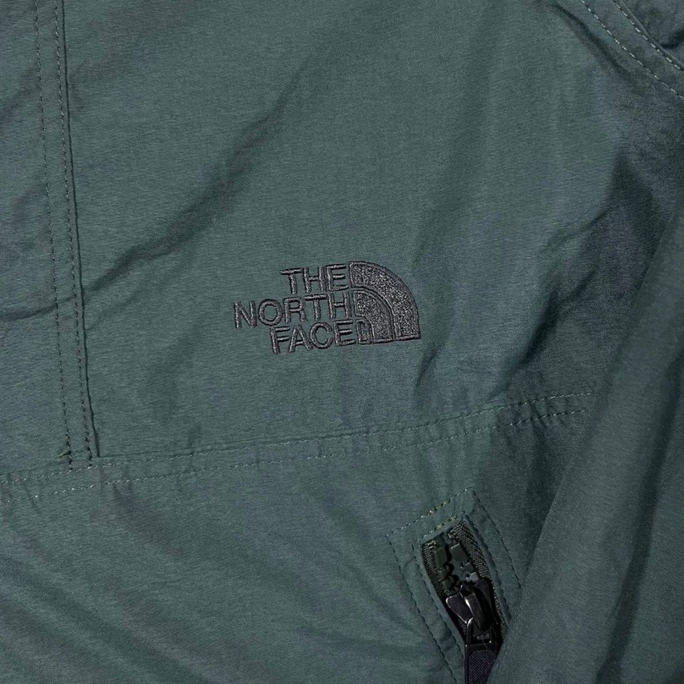 The North Face The North Face TNF Compact Jacket Hooded Windbreaker Green Womens Medium M Jacket Women Green Size M / US 6-8 / IT 42-44 - 5 Thumbnail