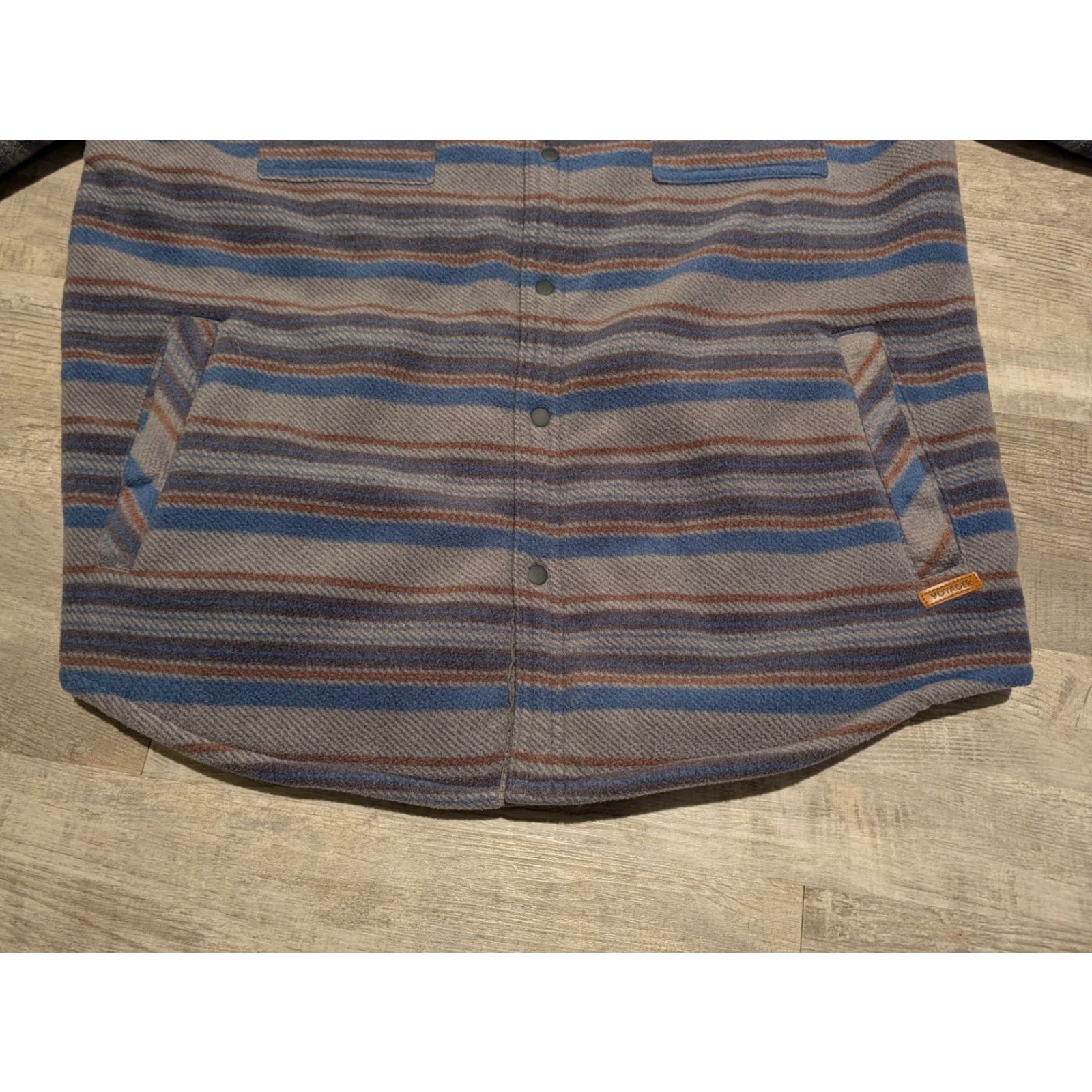 Vintage V Voyager Shacket Button-Up Shirt Male L Blue Gray Striped Fleece Pockets Heavyweight Casual Workwear EUC Size US L / EU 52-54 / 3 - 5 Thumbnail