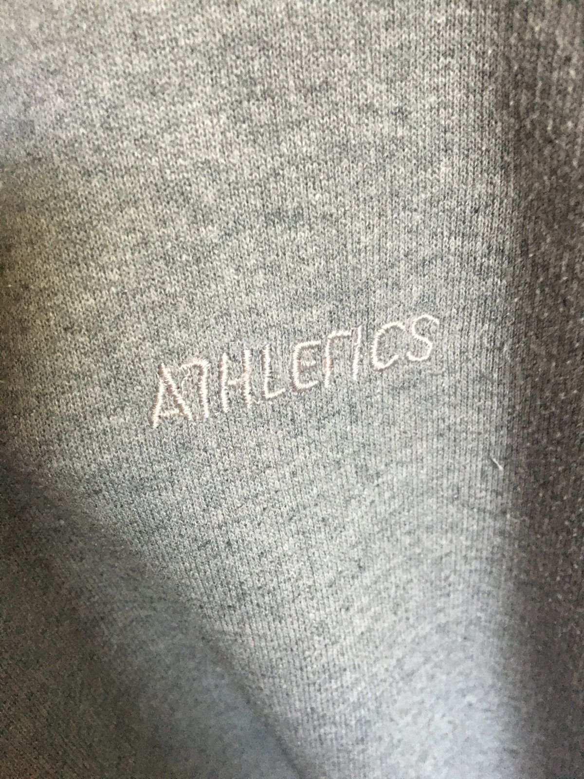 Other Vintage Athletics sweatshirt Size US XL / EU 56 / 4 - 4 Thumbnail