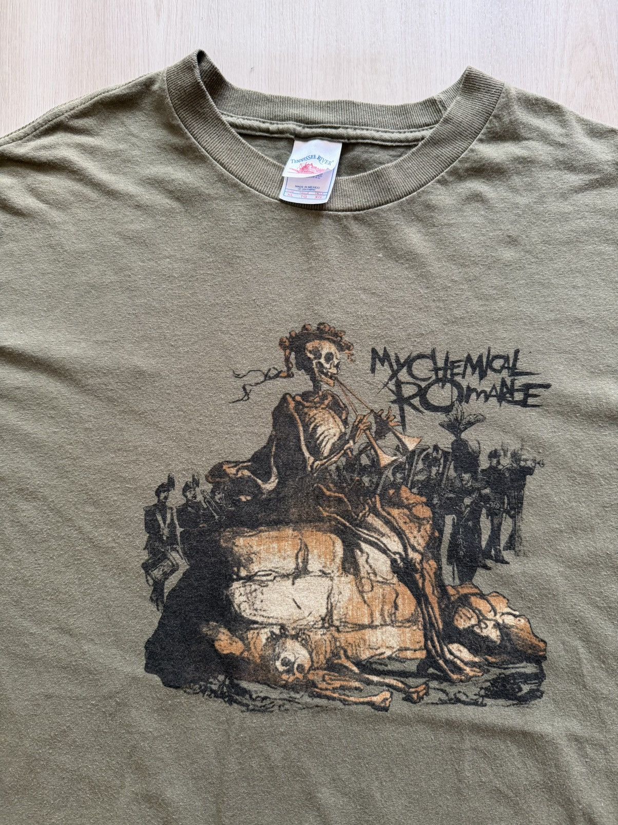Vintage Vintage My Chemical Romance Tee Olive Sz XL Tennessee River Size US XL / EU 56 / 4 - 2 Thumbnail