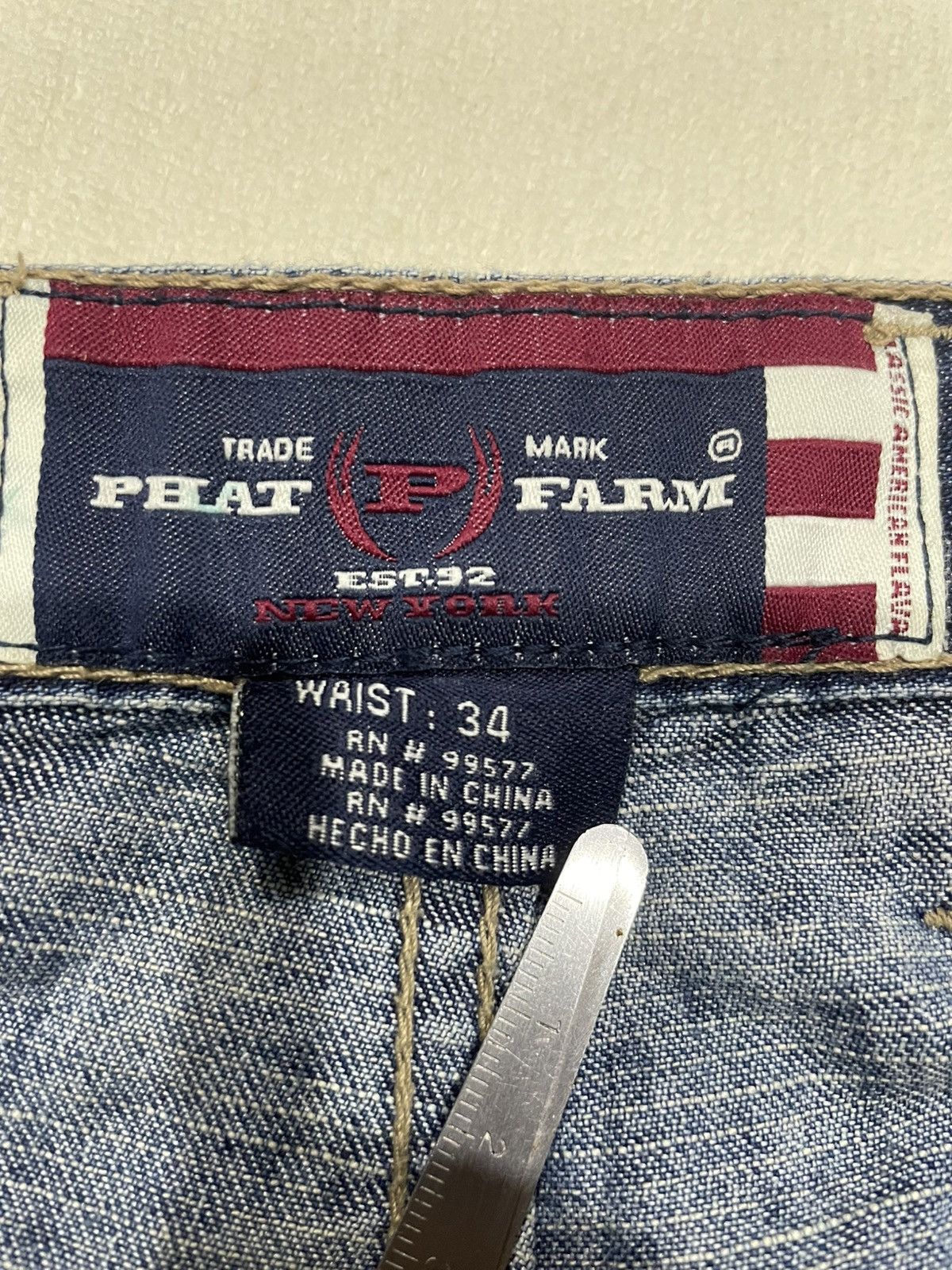 Phat Farm Vintage Phat Farm Distress Faded Denim Jeans Size US 34 / EU 50 - 9 Thumbnail