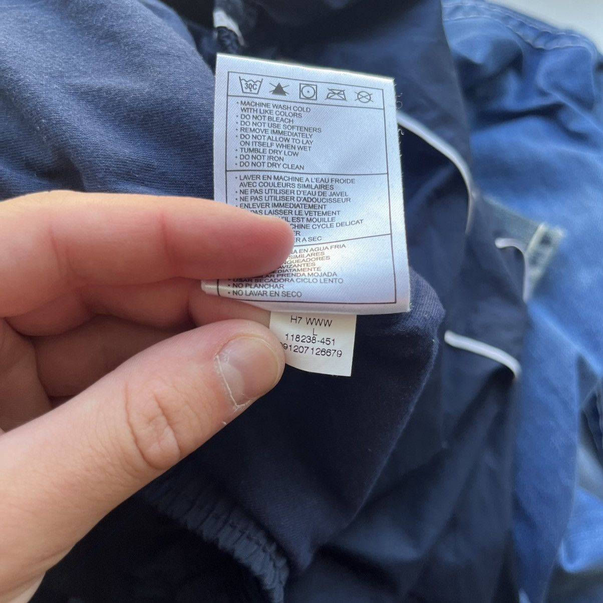 Nike VINTAGE NYLON NIKE TRACK PANTS Size US 34 / EU 50 - 10 Thumbnail