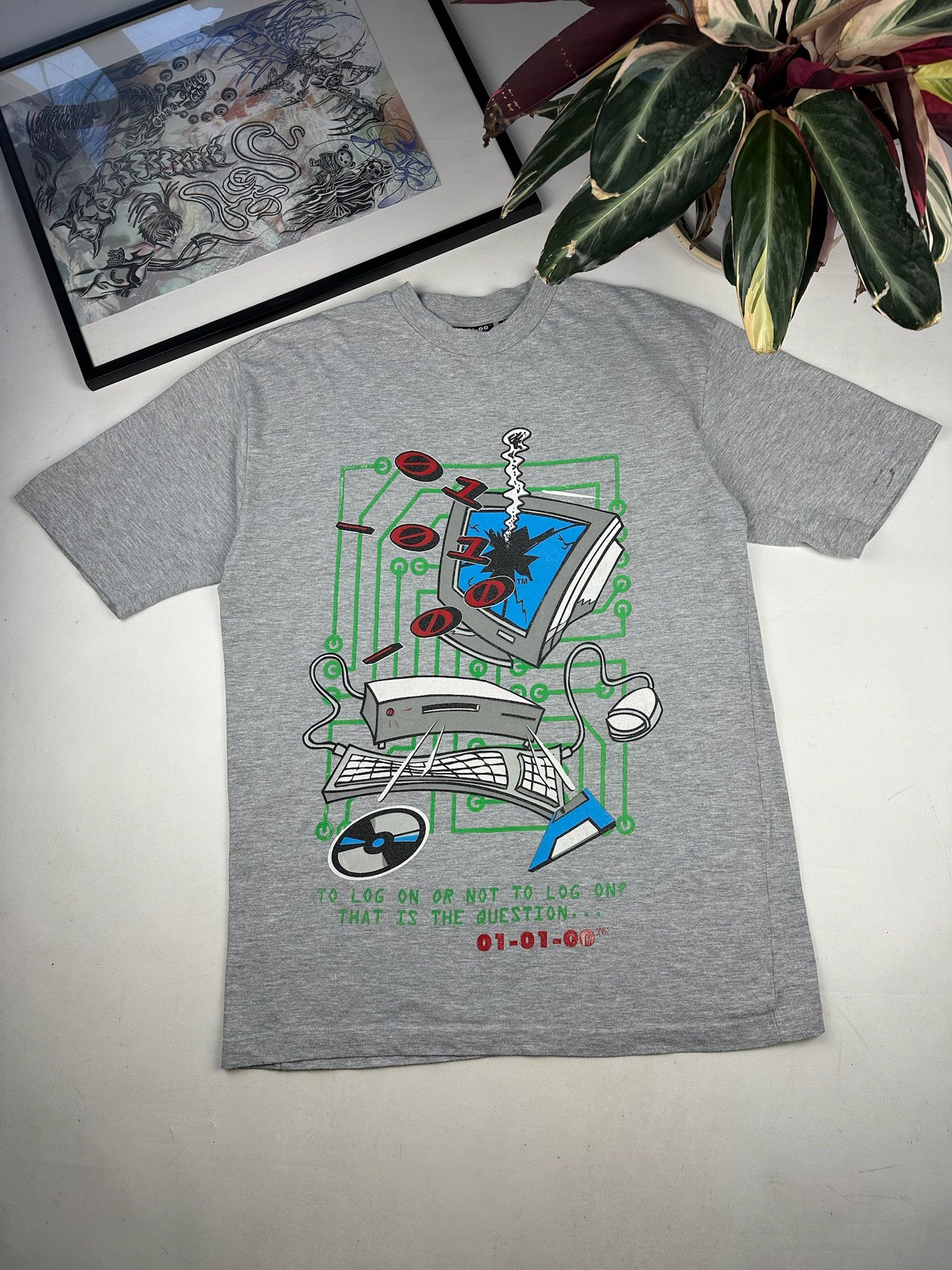 Apple Vintage Computer tShirt the mark of the millennium Microsoft Size US L / EU 52-54 / 3 - 1 Thumbnail