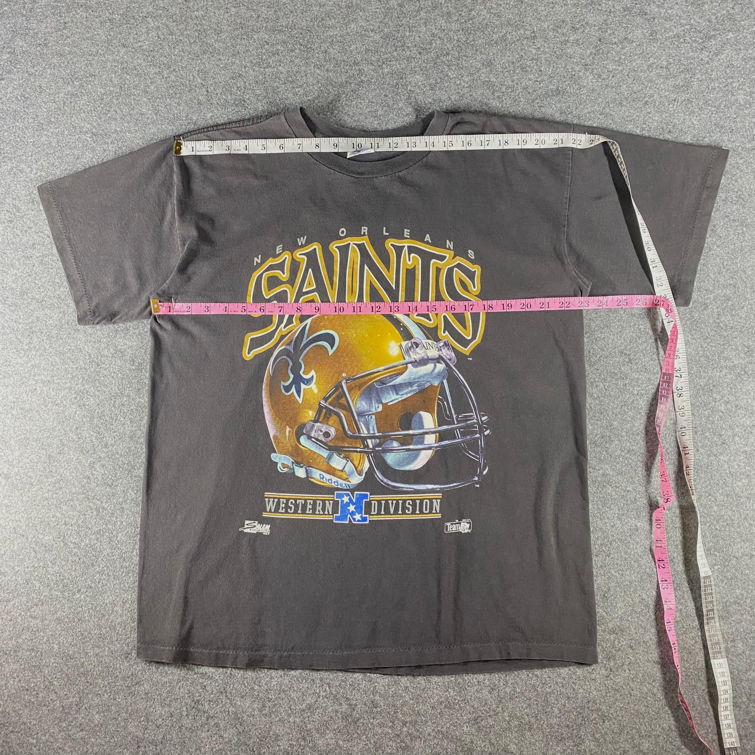 Salem Sportswear Vintage 90s Salem New Orleans Saint Tshirt Size US XL / EU 56 / 4 - 5 Thumbnail