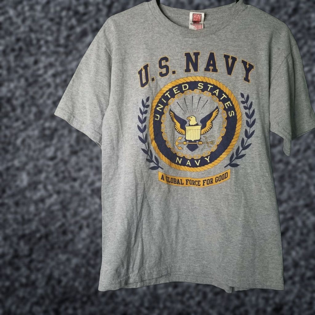 Vintage U.S. Navy Bayside Men's T-Shirt Gray Medium M Short Sleeve Graphic Tee USA Made Global Force For Good Patriotic Military Navy Shirt Mens Size US M / EU 48-50 / 2 - 1 Thumbnail