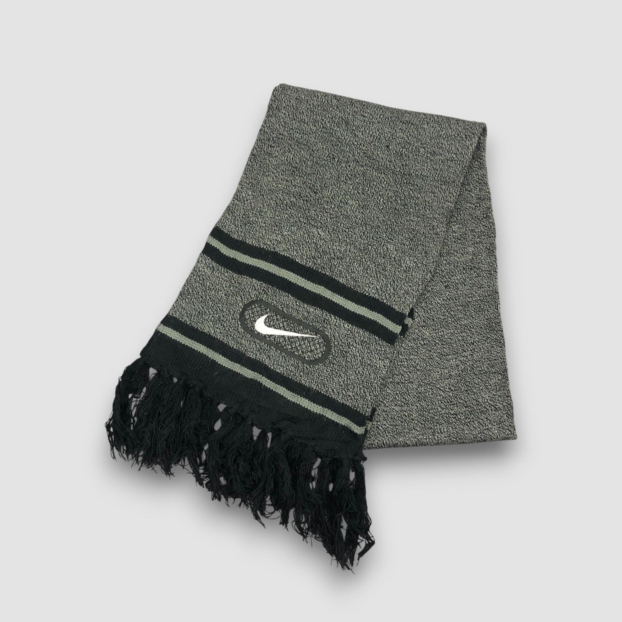 Nike Vintage Nike Scarf Muffler Knit Wool Fringe Knitted Scarves Size ONE SIZE - 2 Thumbnail