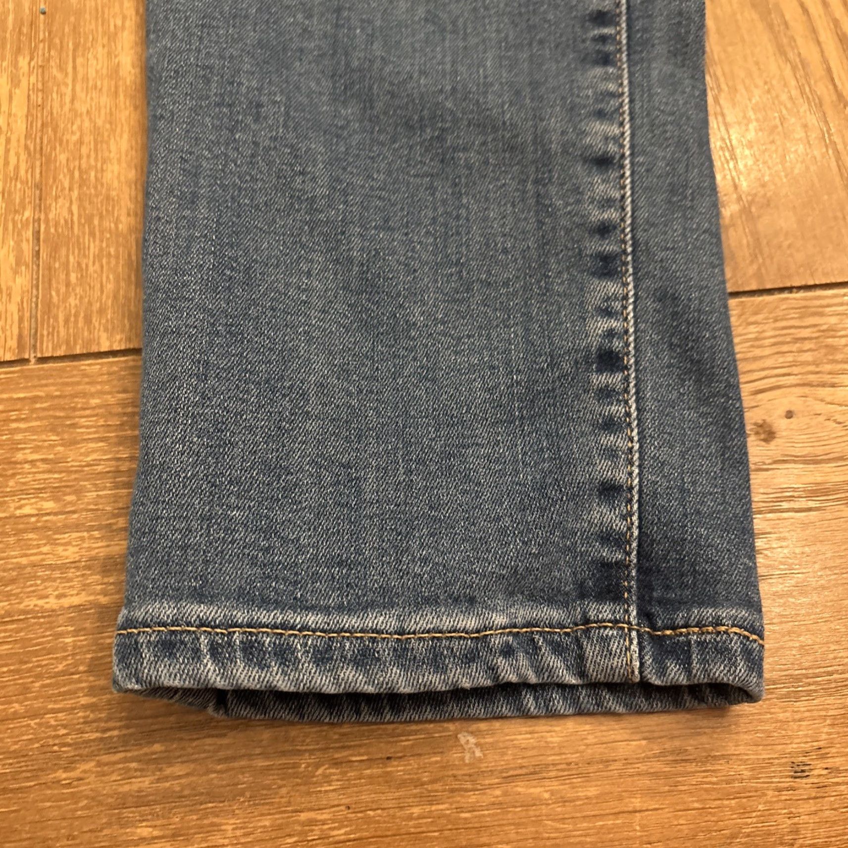Levi's Levi's 721 High Rise Skinny Jeans Medium Wash Blue Womens Size 32 Big E Size 24" / US 00 / IT 34 - 3 Thumbnail