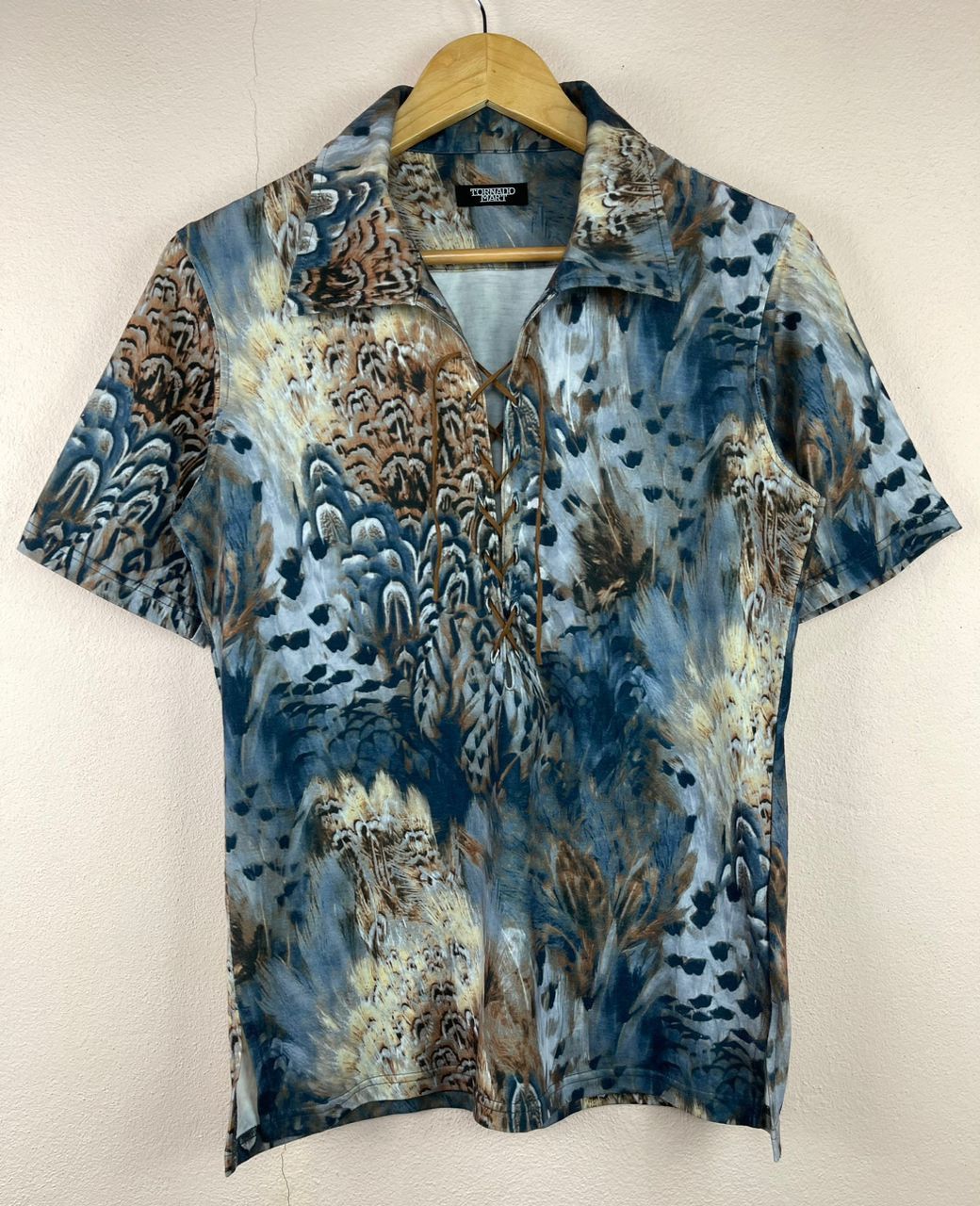 Japanese Brand × Tornado Mart Tornado Mart Lace-Up Feather Pattern Polo Shirt Size US M / EU 48-50 / 2 - 1 Thumbnail
